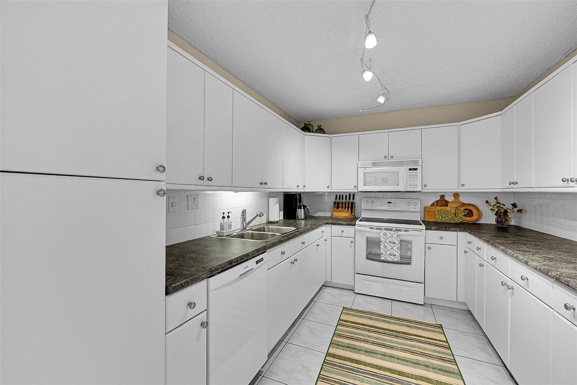 531 N Ocean Boulevard 710