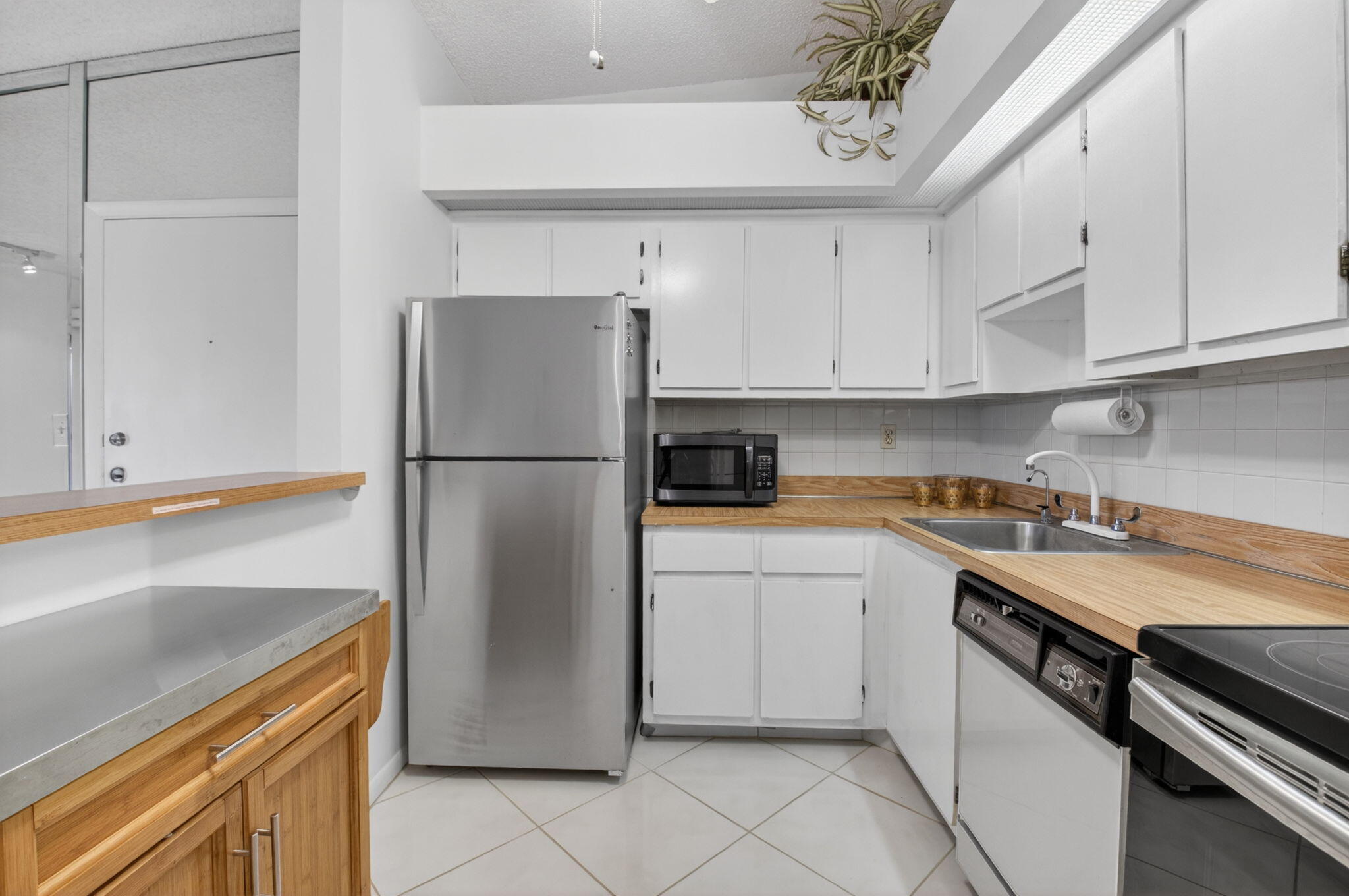 WITNEY A AND B CONDO - Residential