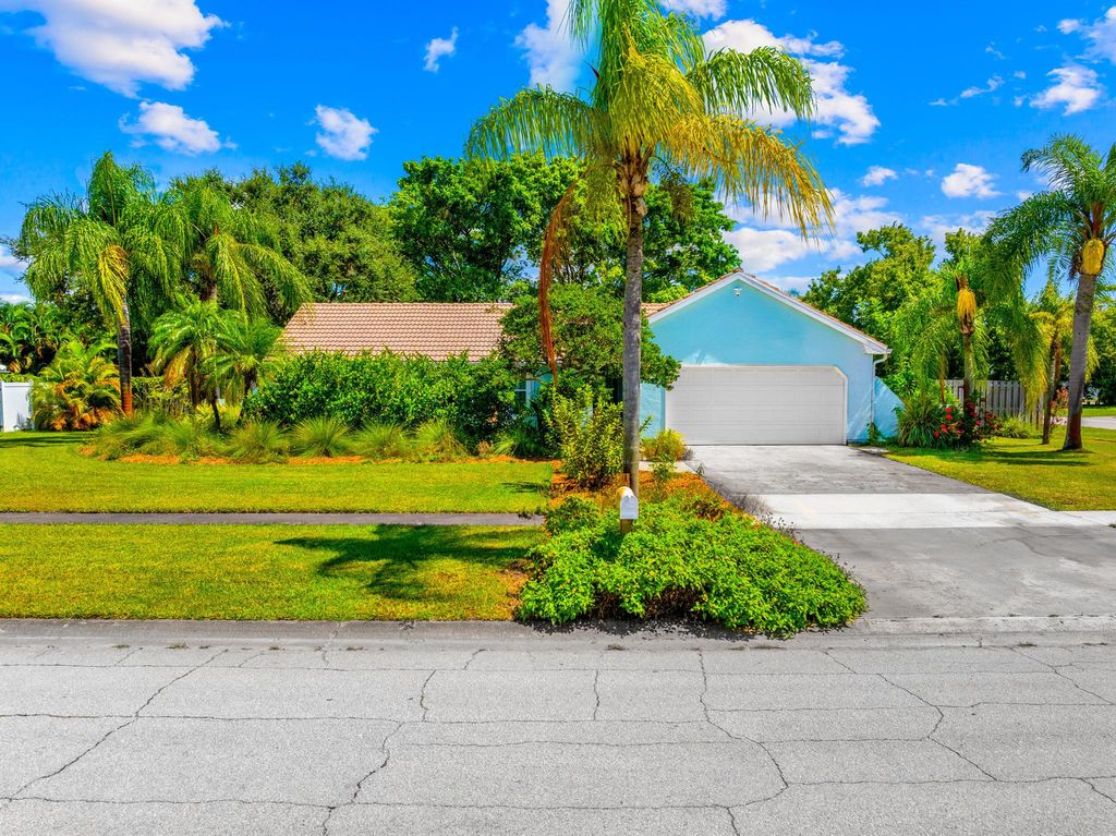 Photo of 1897 SE Greendon Avenue, Port Saint Lucie, FL 34952 (MLS # R11007897)