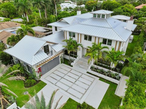 Tiny photo for 125 Worth Court N, West Palm Beach, FL 33405 (MLS # B26036772)