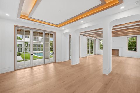 Tiny photo for 125 Worth Court N, West Palm Beach, FL 33405 (MLS # B26036772)