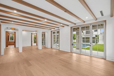 Tiny photo for 125 Worth Court N, West Palm Beach, FL 33405 (MLS # B26036772)