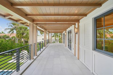 Tiny photo for 125 Worth Court N, West Palm Beach, FL 33405 (MLS # B26036772)