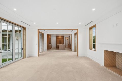 Tiny photo for 125 Worth Court N, West Palm Beach, FL 33405 (MLS # B26036772)