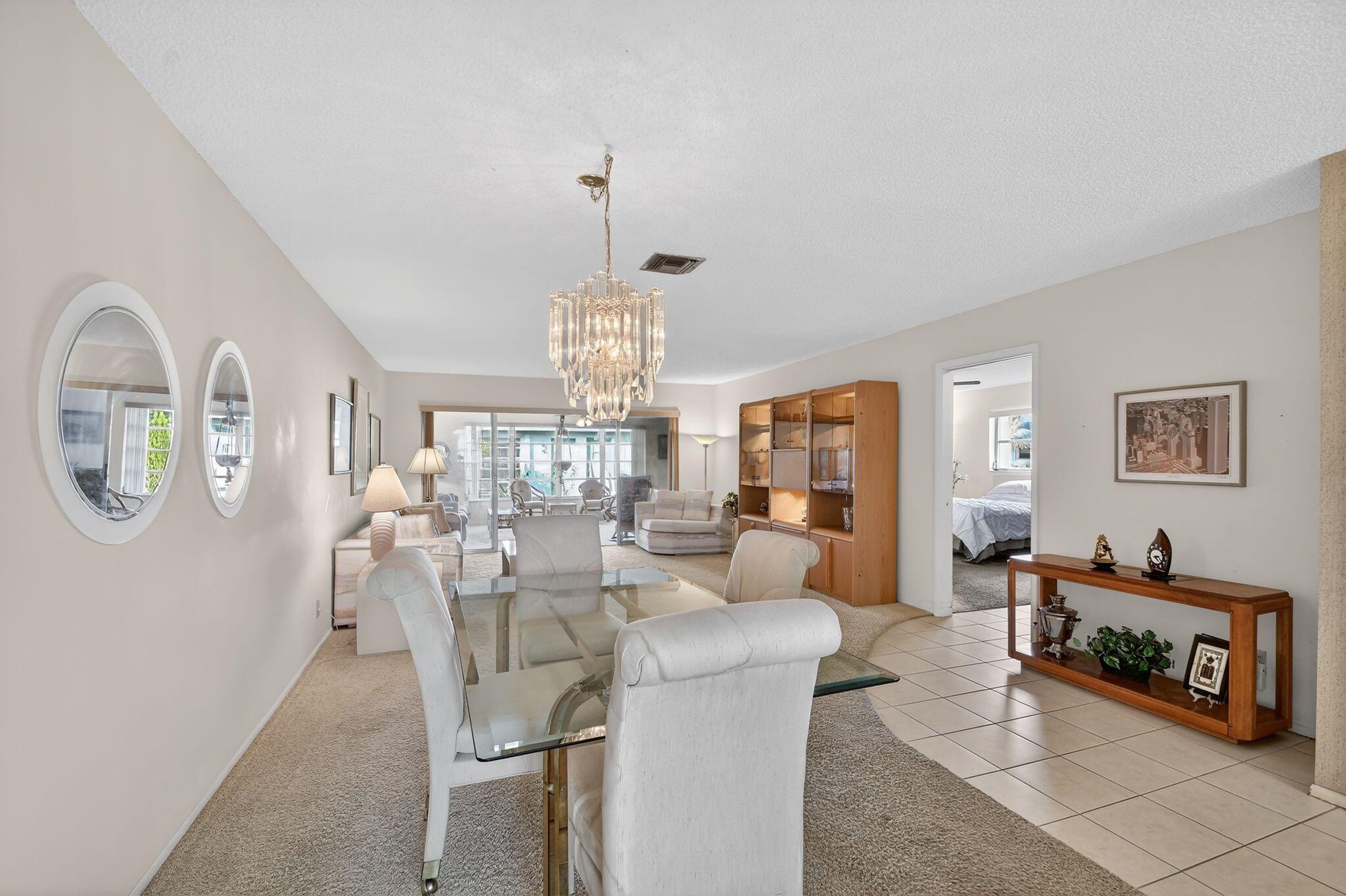 CRESTHAVEN TOWNHOMES SEC - Residential