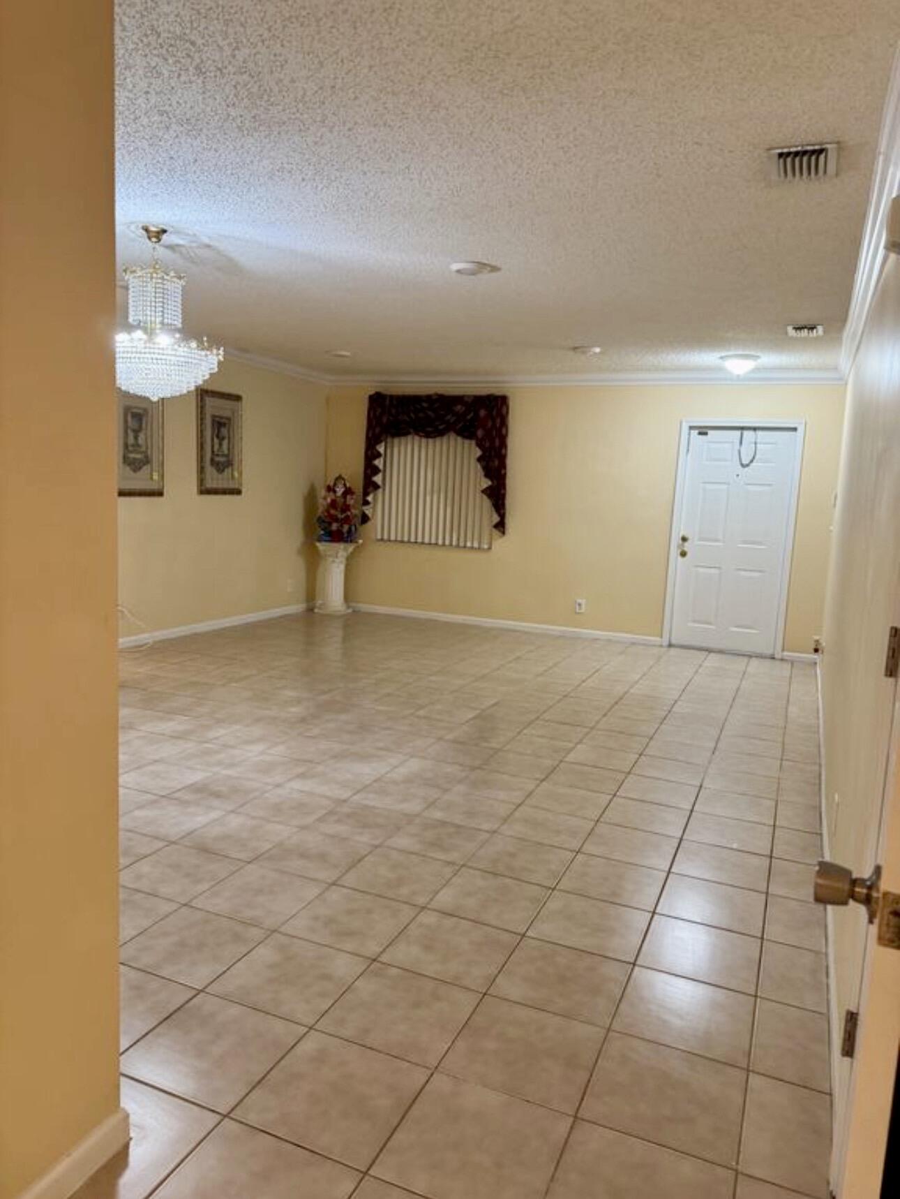 RIVERMILL - Residential Lease