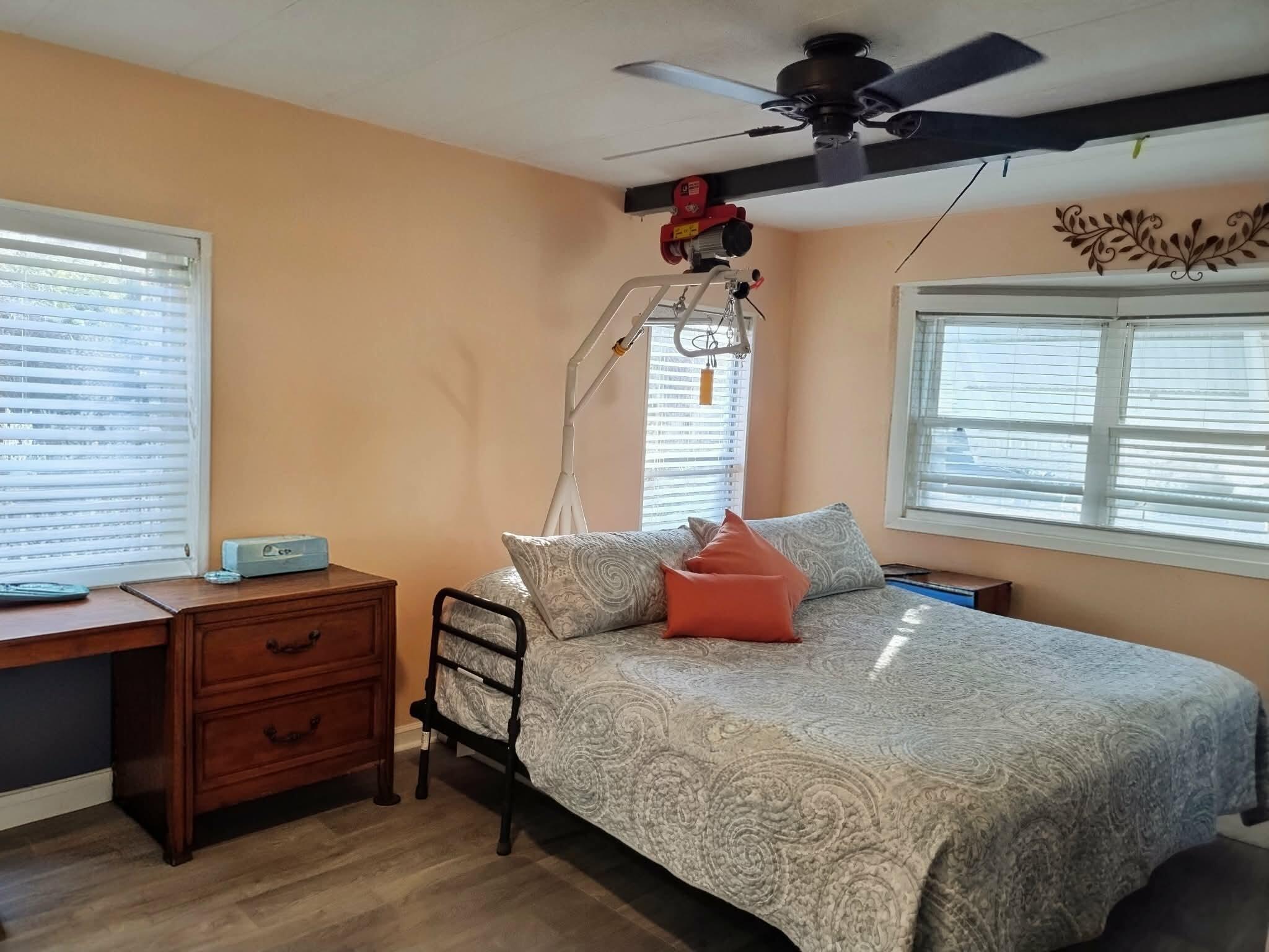 Spanish Lakes Riverfront - Residential