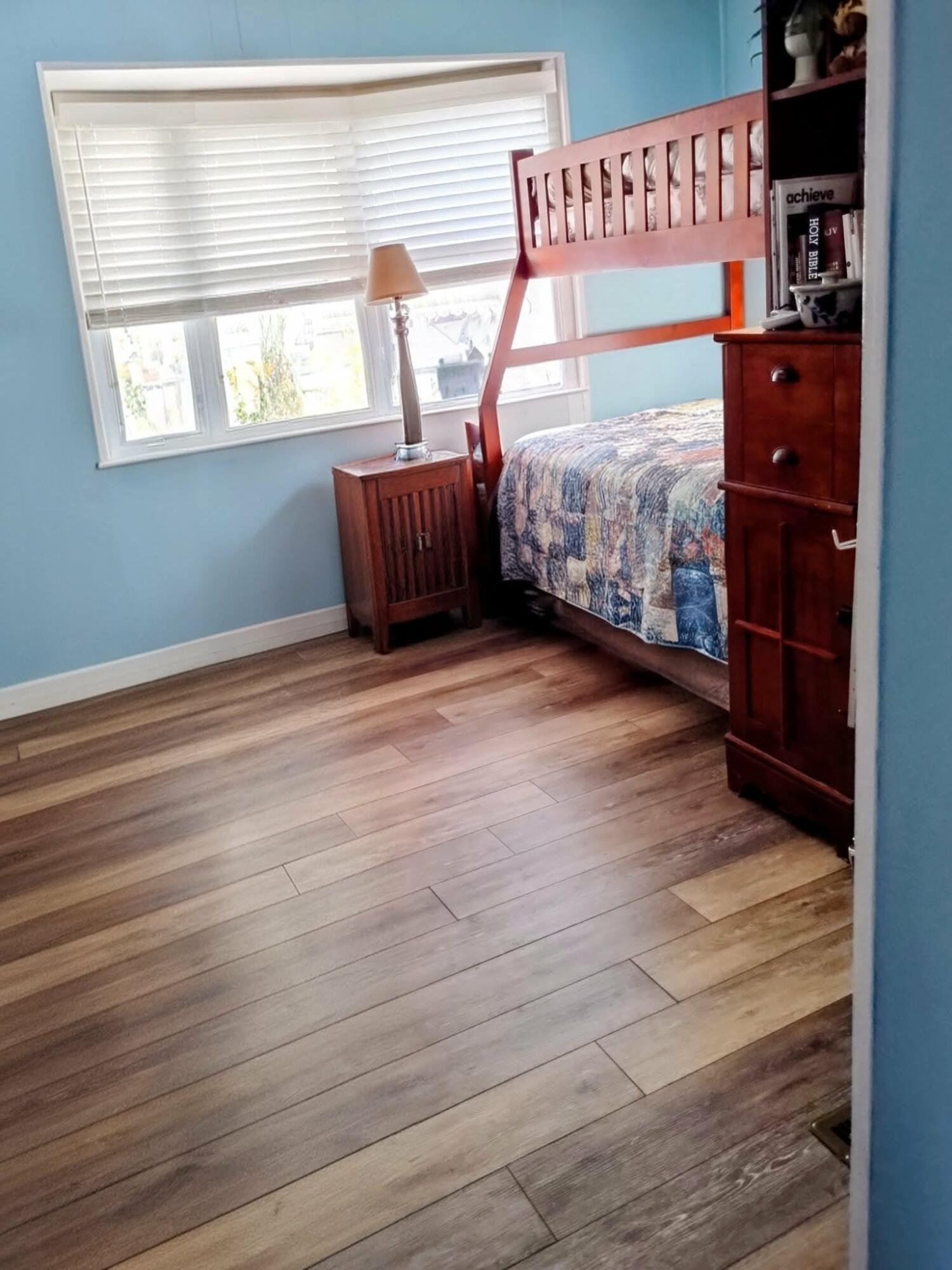 Spanish Lakes Riverfront - Residential