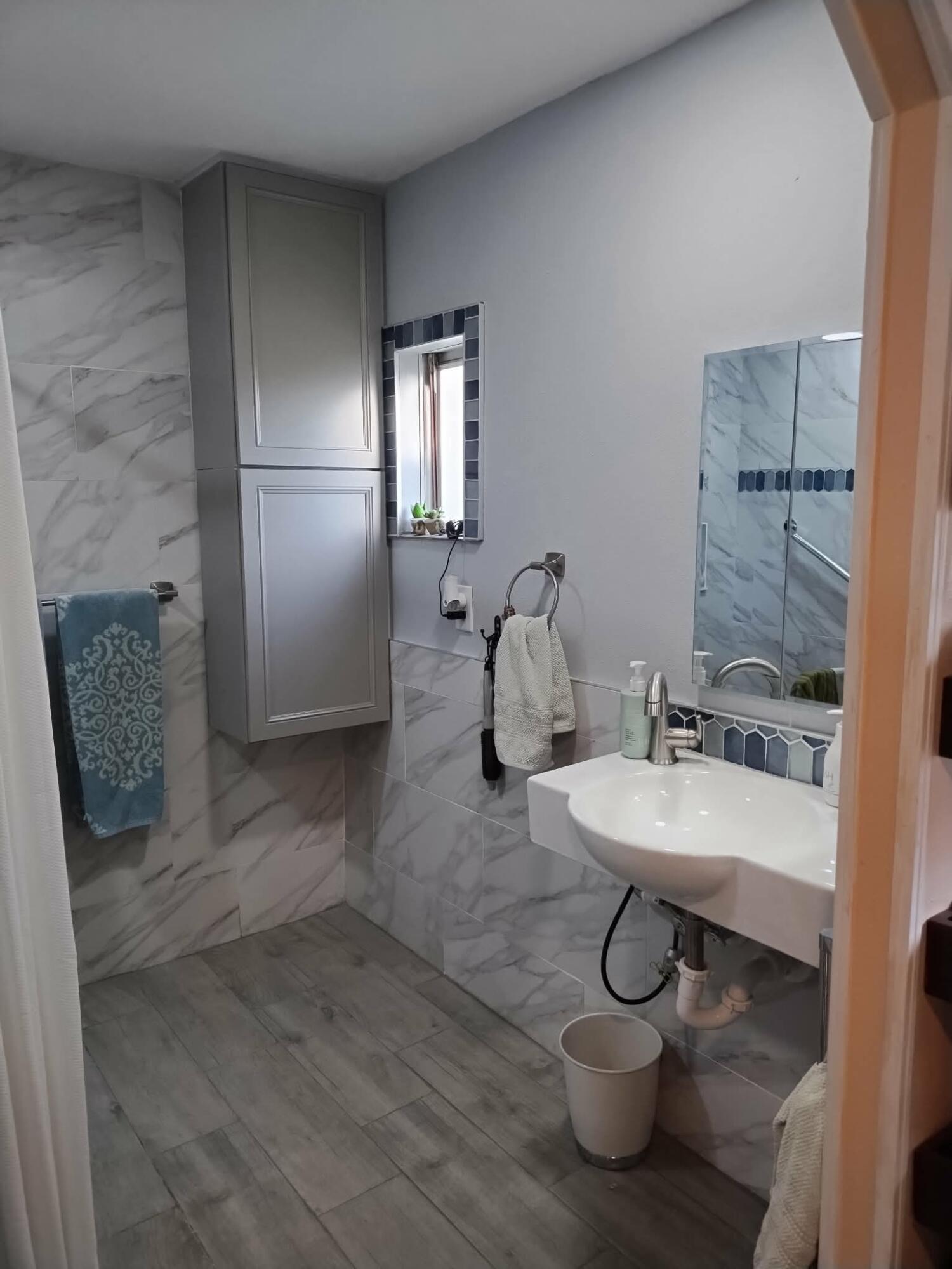 Spanish Lakes Riverfront - Residential