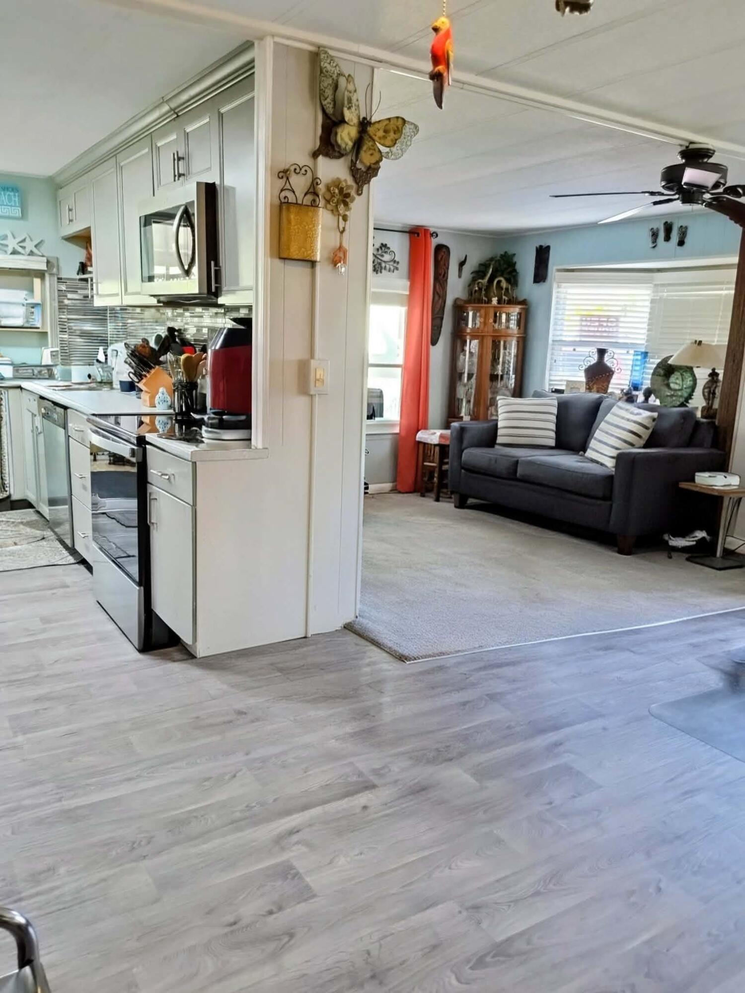 Spanish Lakes Riverfront - Residential