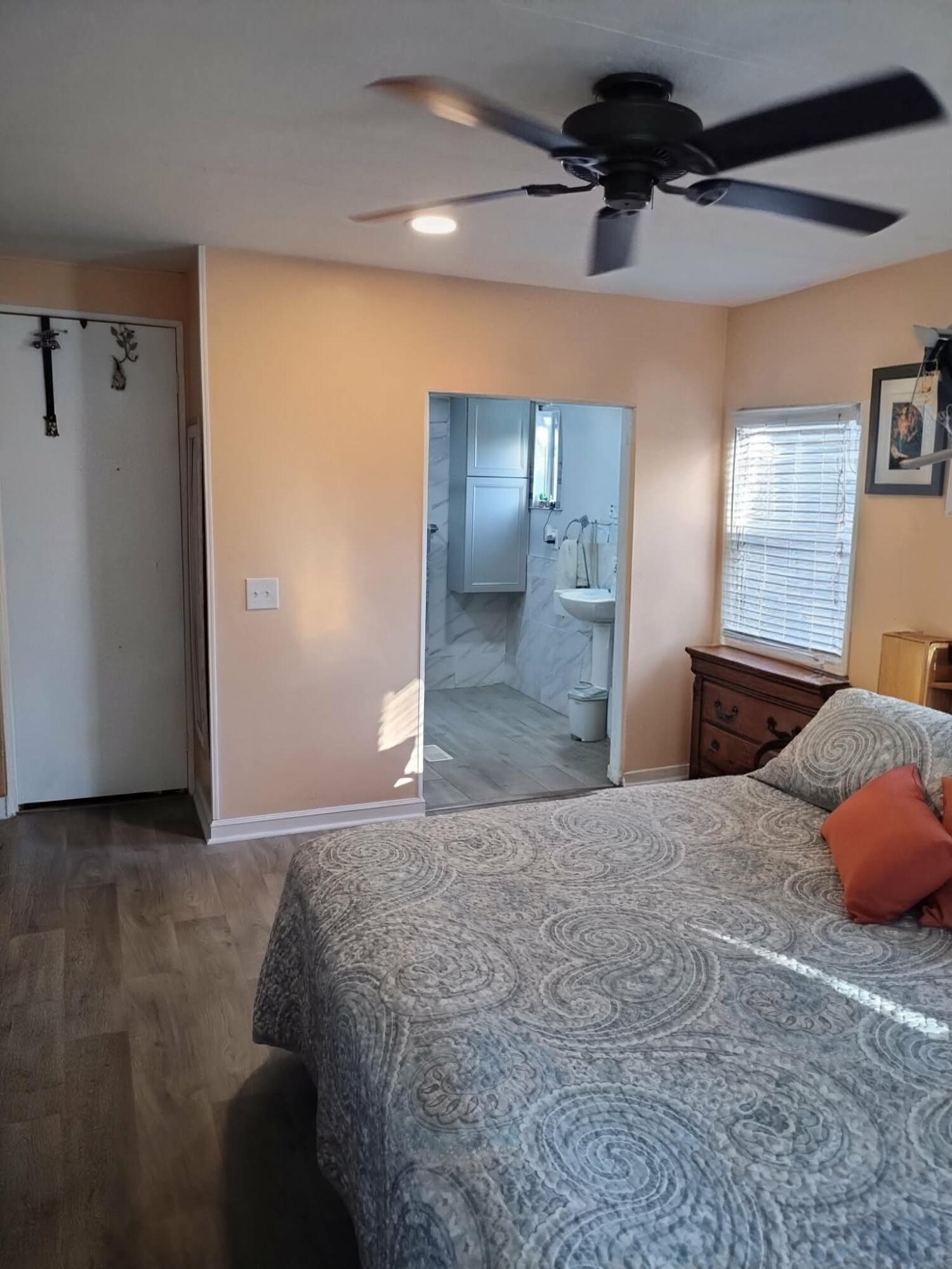 Spanish Lakes Riverfront - Residential