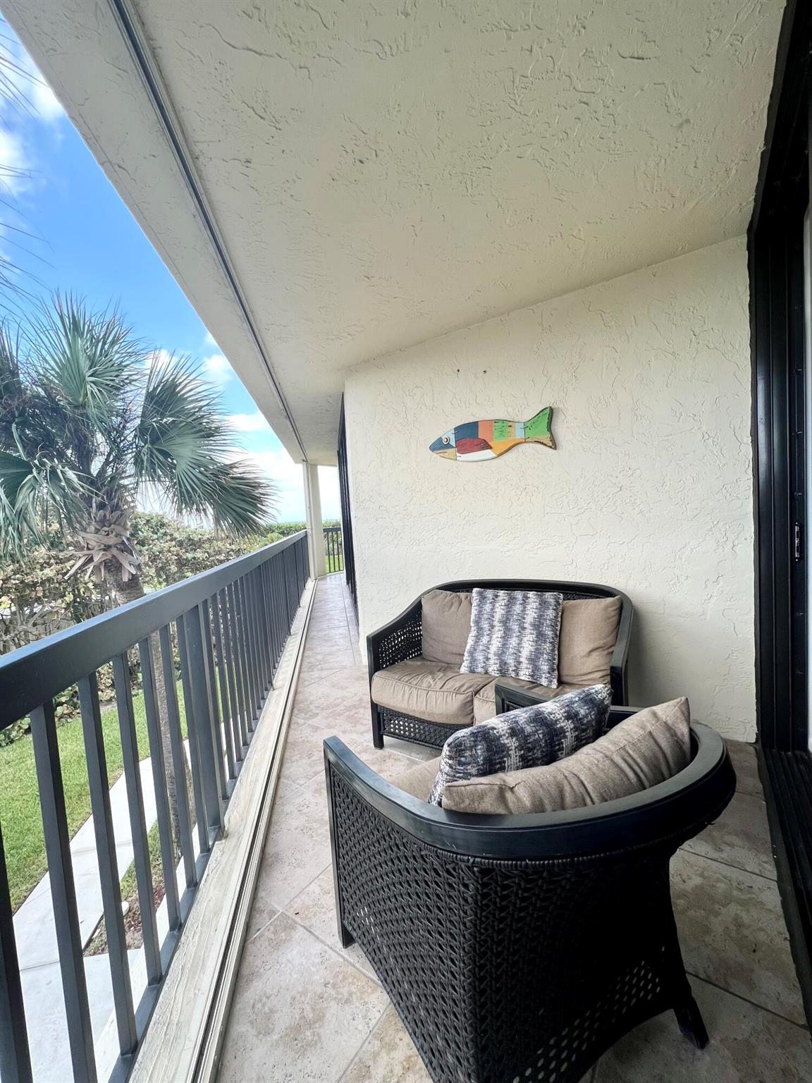 ISLANDIA II CONDOMINIUM - Residential Lease