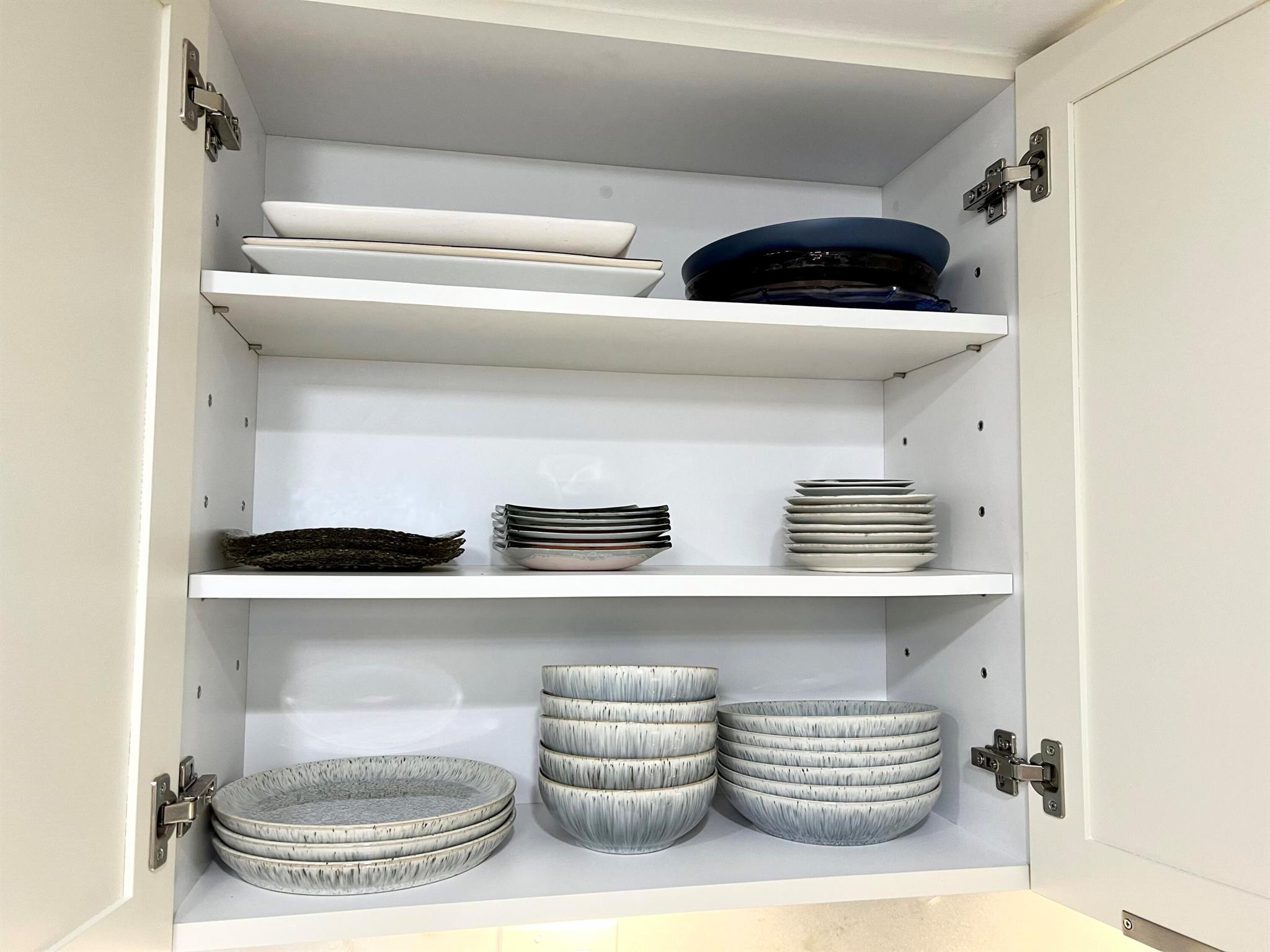 ISLANDIA II CONDOMINIUM - Residential Lease