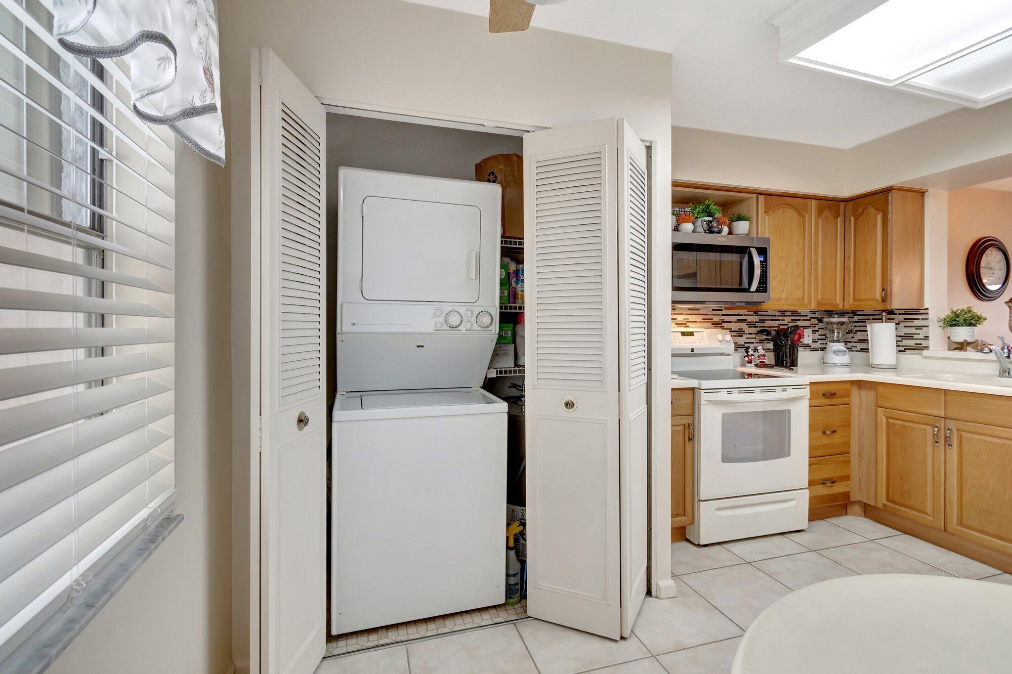 View photos, virtual tours, details... 14747 Cumberland Drive 208 C