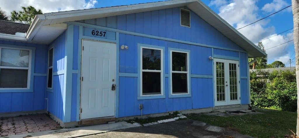 Photo of 6257 Kendrick Street, Jupiter, FL 33458 (MLS # R11039514)