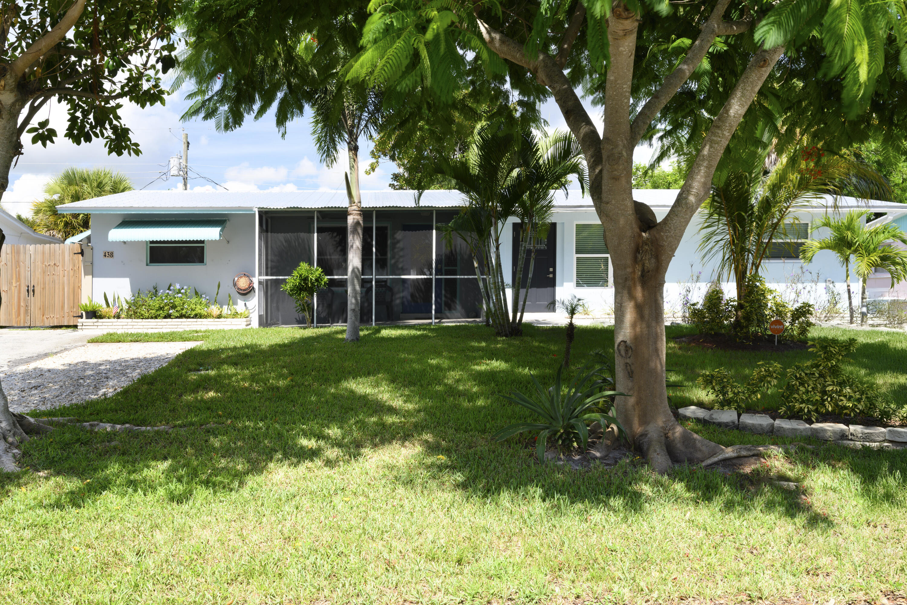 FISHERMANS VILLAGE - Residential