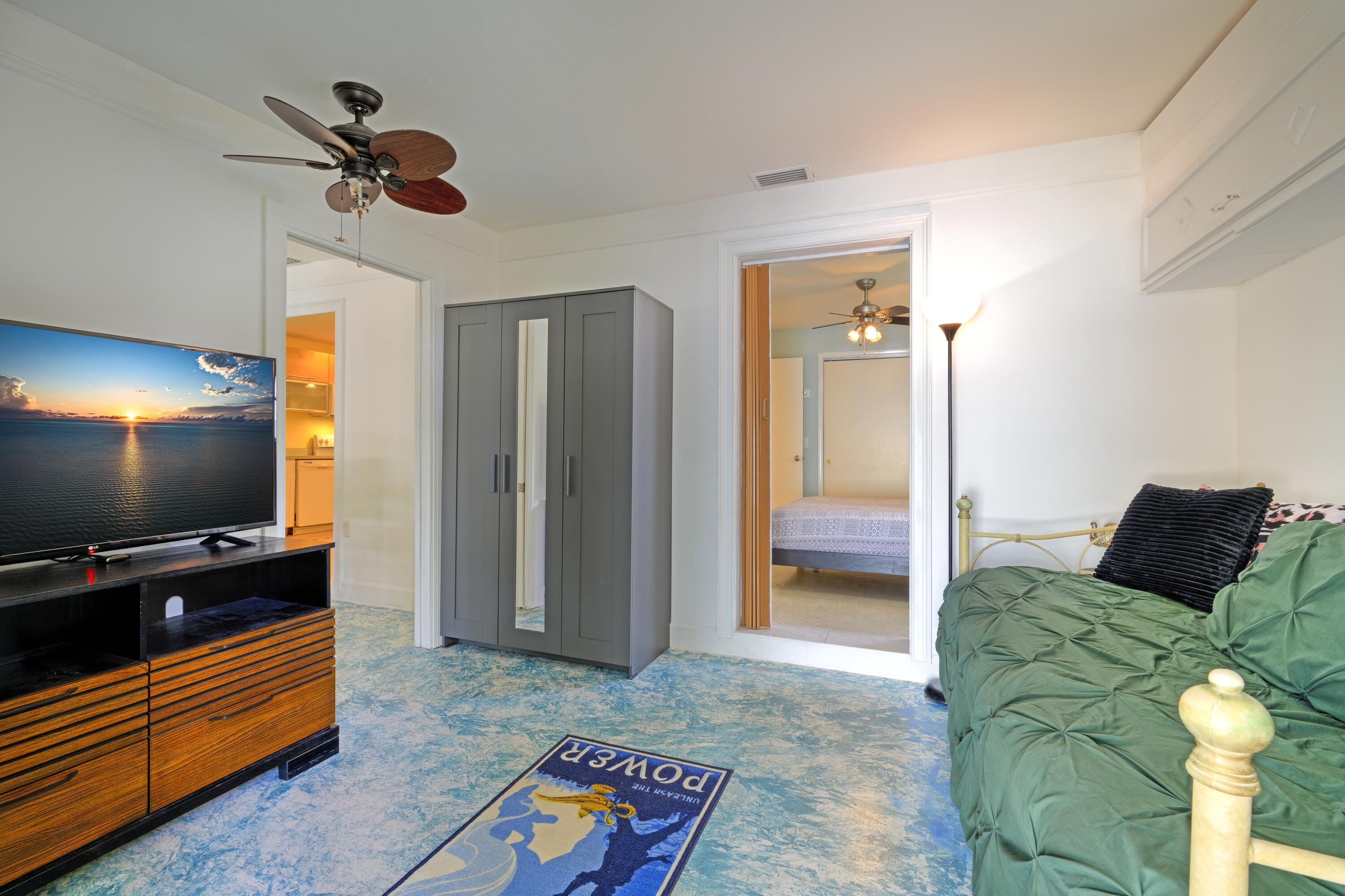 FISHERMANS VILLAGE - Residential