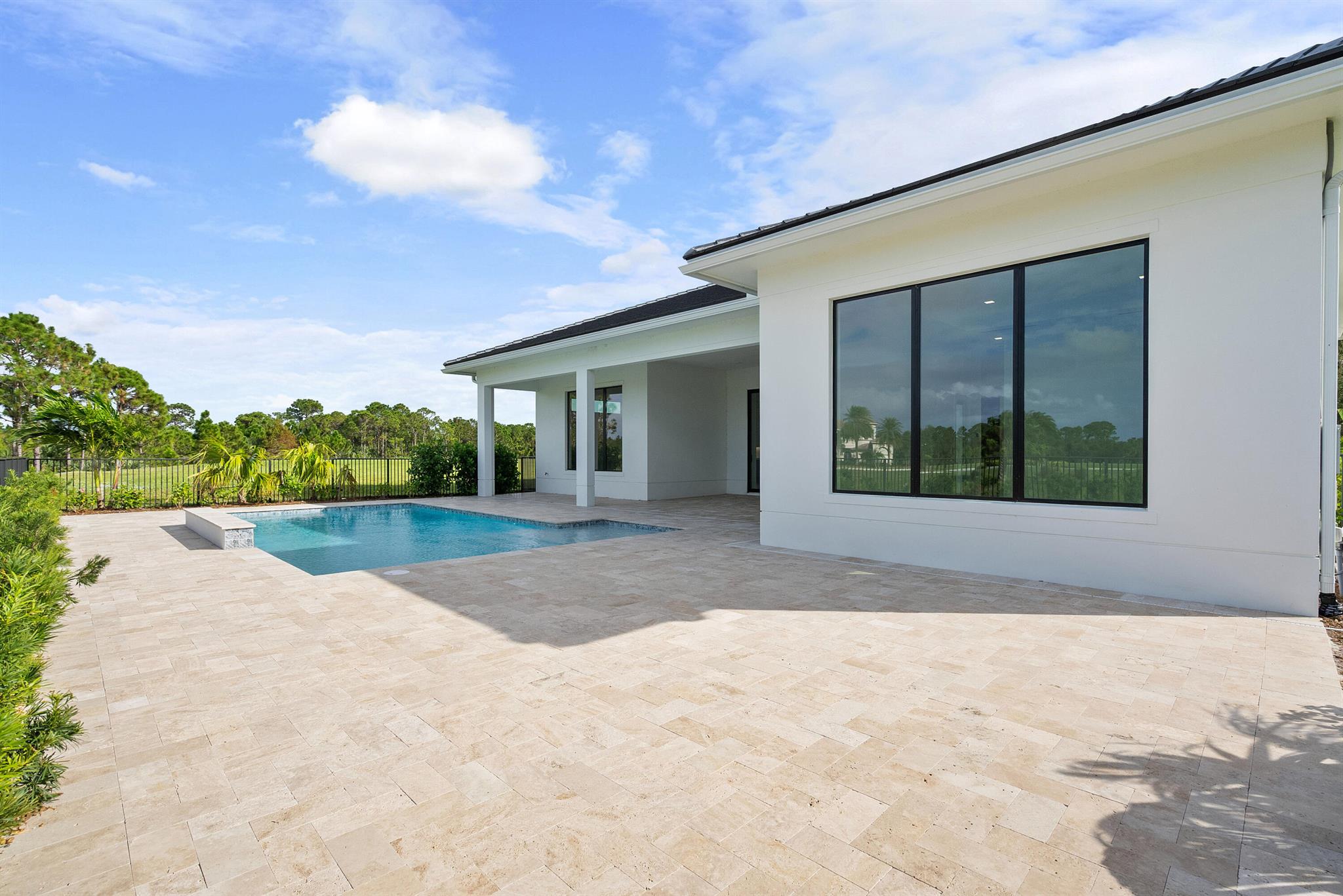 Tesoro Club - Residential