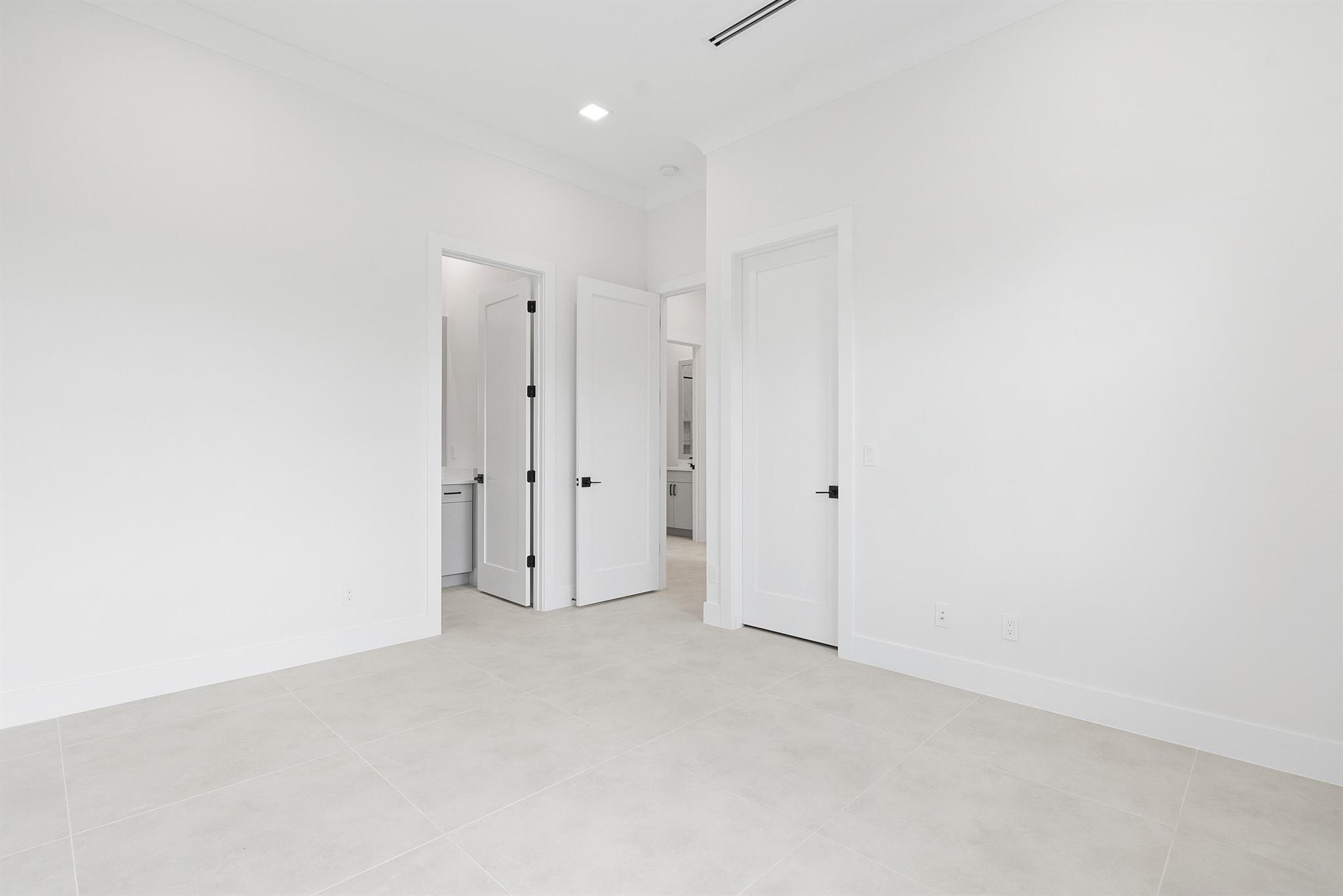 Tesoro Club - Residential