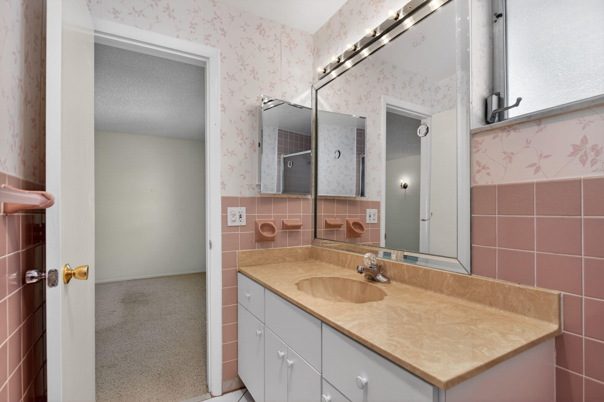 LEISUREVILLE SECOND SEC - Residential