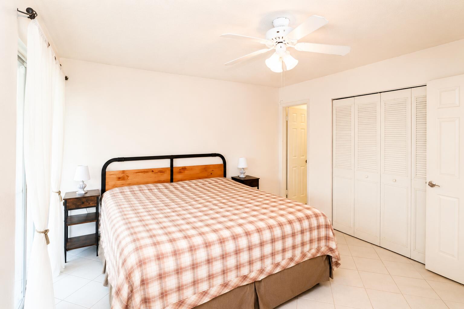 CEDAR POINTE CONDO - Residential
