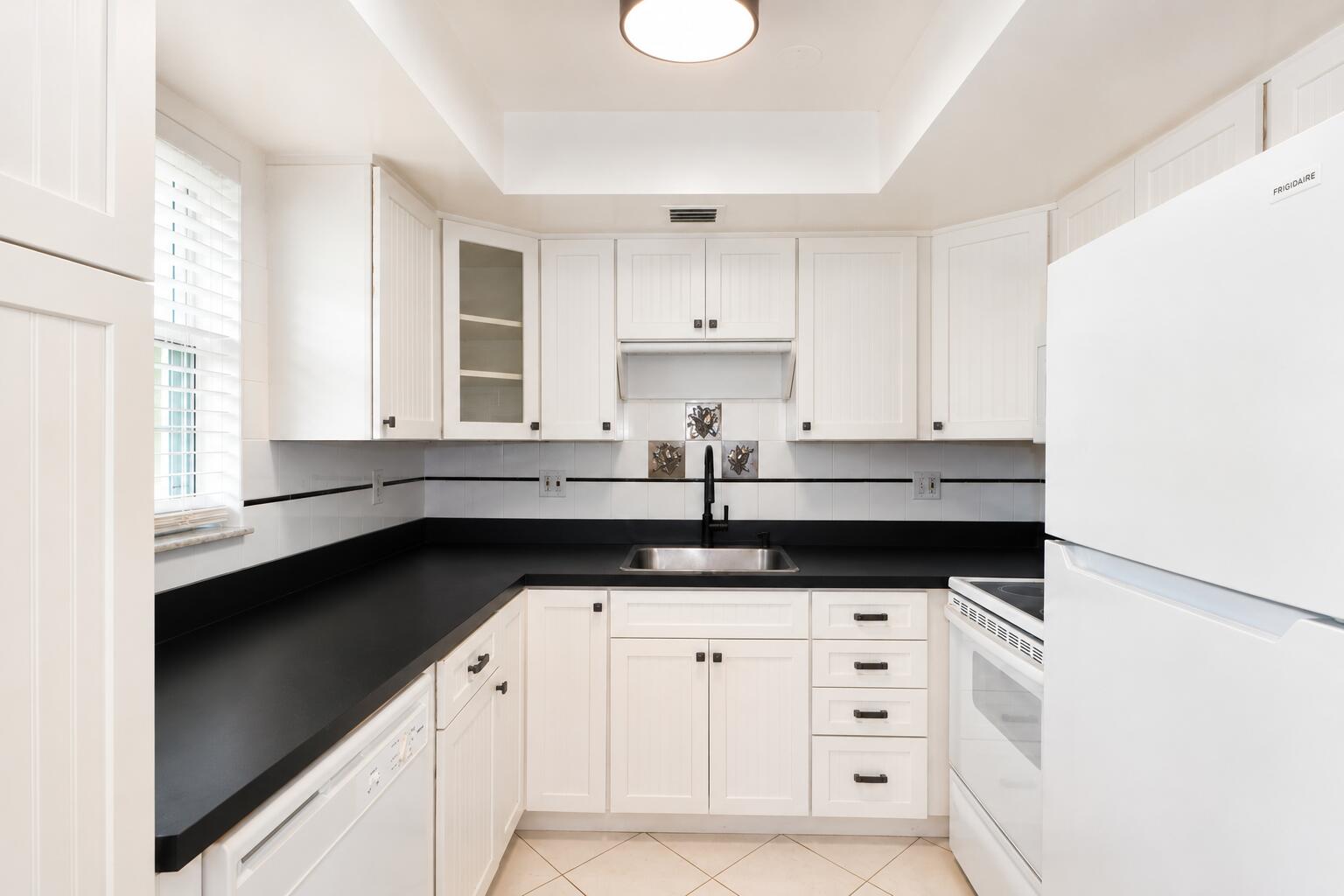 CEDAR POINTE CONDO - Residential
