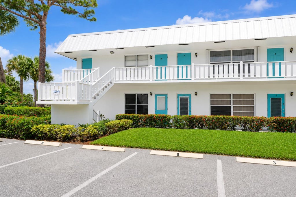 Photo of 2929 SE Ocean Boulevard #106-10, Stuart, FL 34996 (MLS # B26027894)