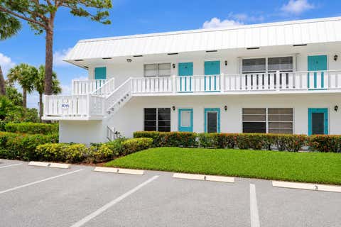Photo of 2929 SE Ocean Boulevard #106-10, Stuart, FL 34996 (MLS # B26027894)