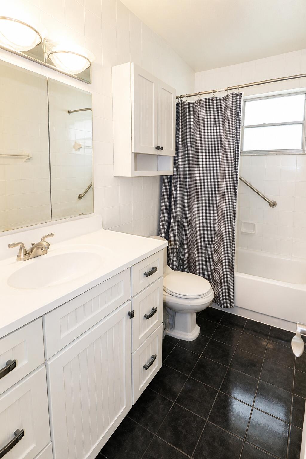 CEDAR POINTE CONDO - Residential