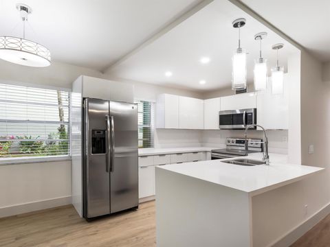 725 Burgundy P Delray Beach FL 33484