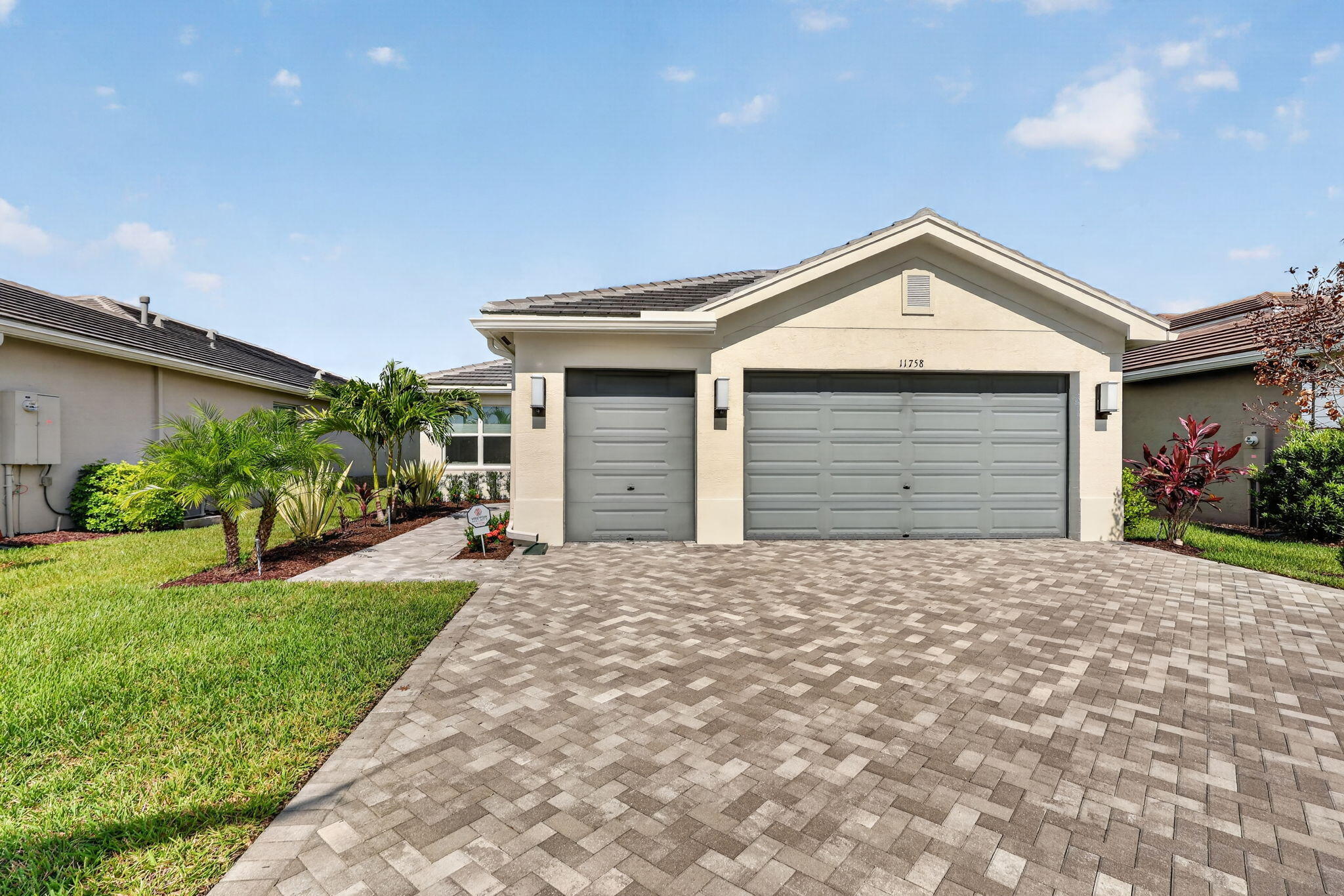 11758 SW Coral Cove Parkway