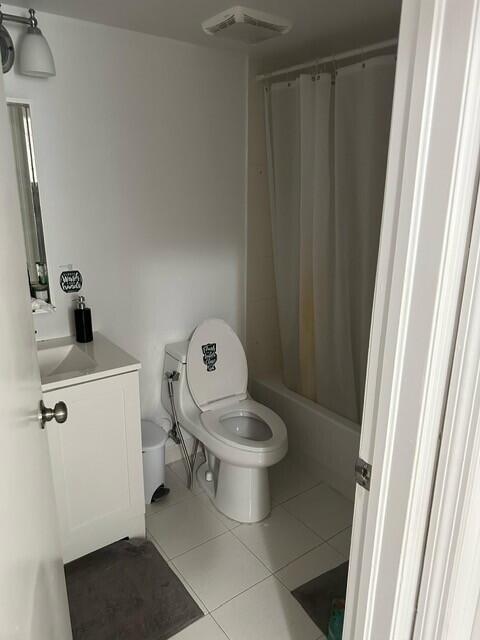 LAGO LINDO TOWNVILLAS CON - Residential