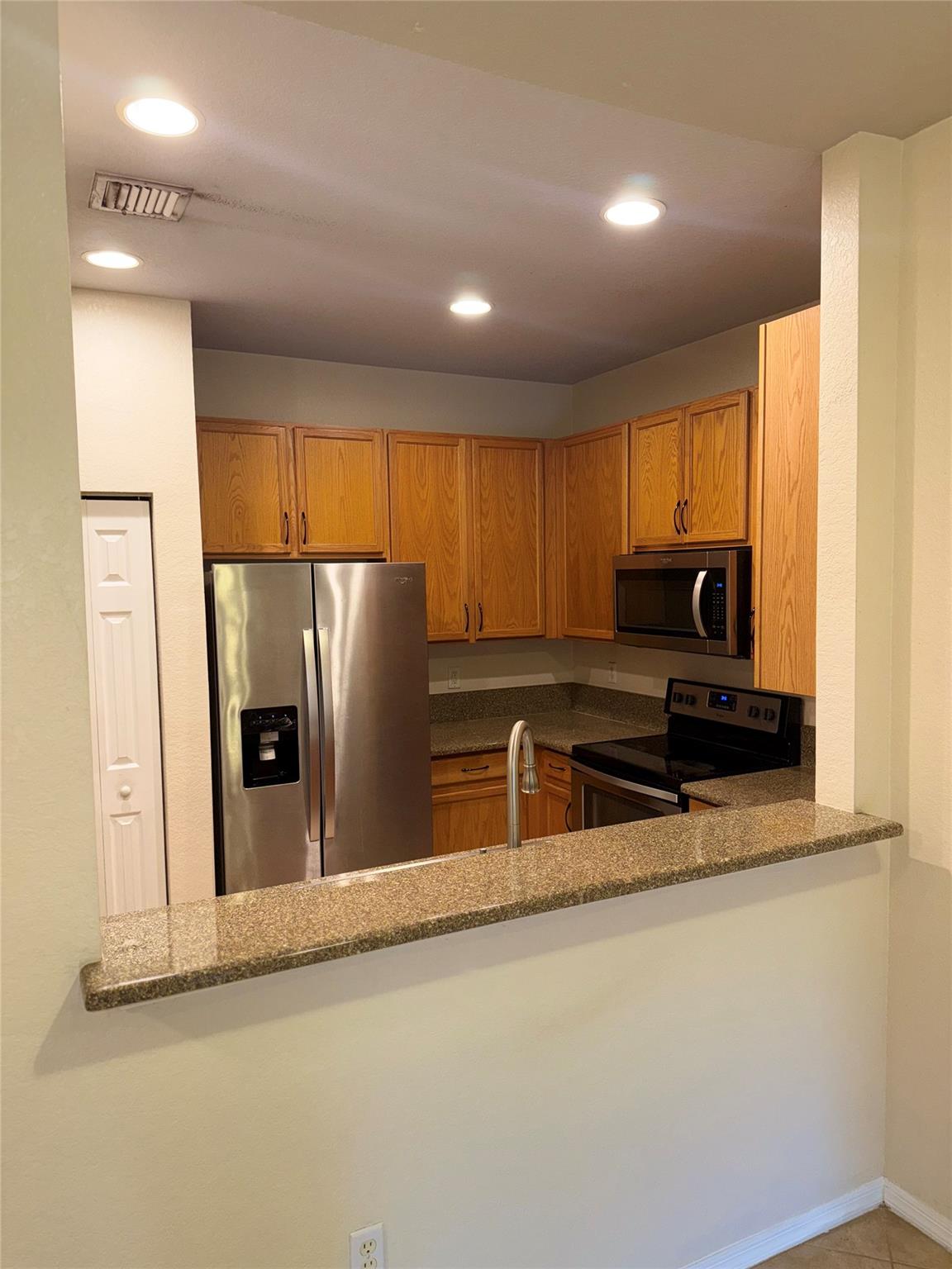 Hampton Hills Condo - Residential Lease