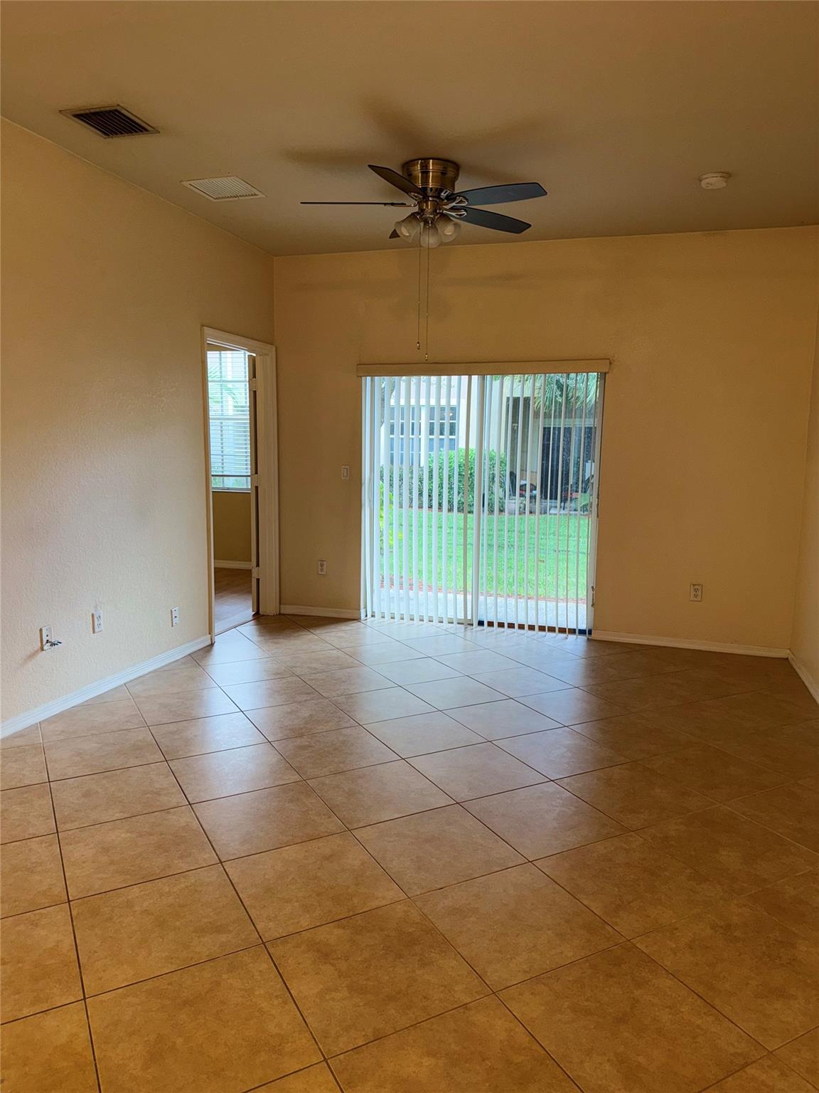 Hampton Hills Condo - Residential Lease