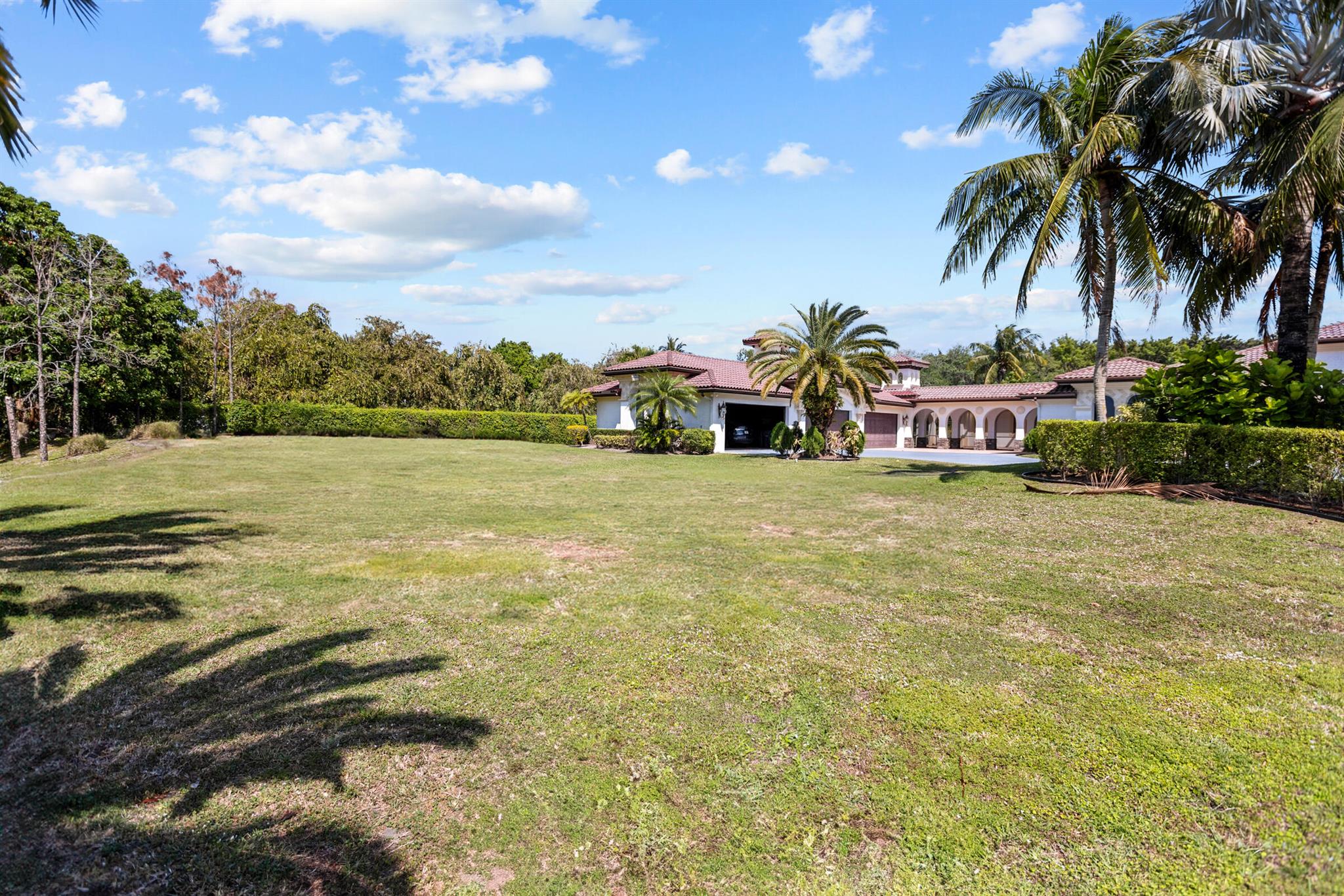 TIERRA DEL REY - Residential Lease