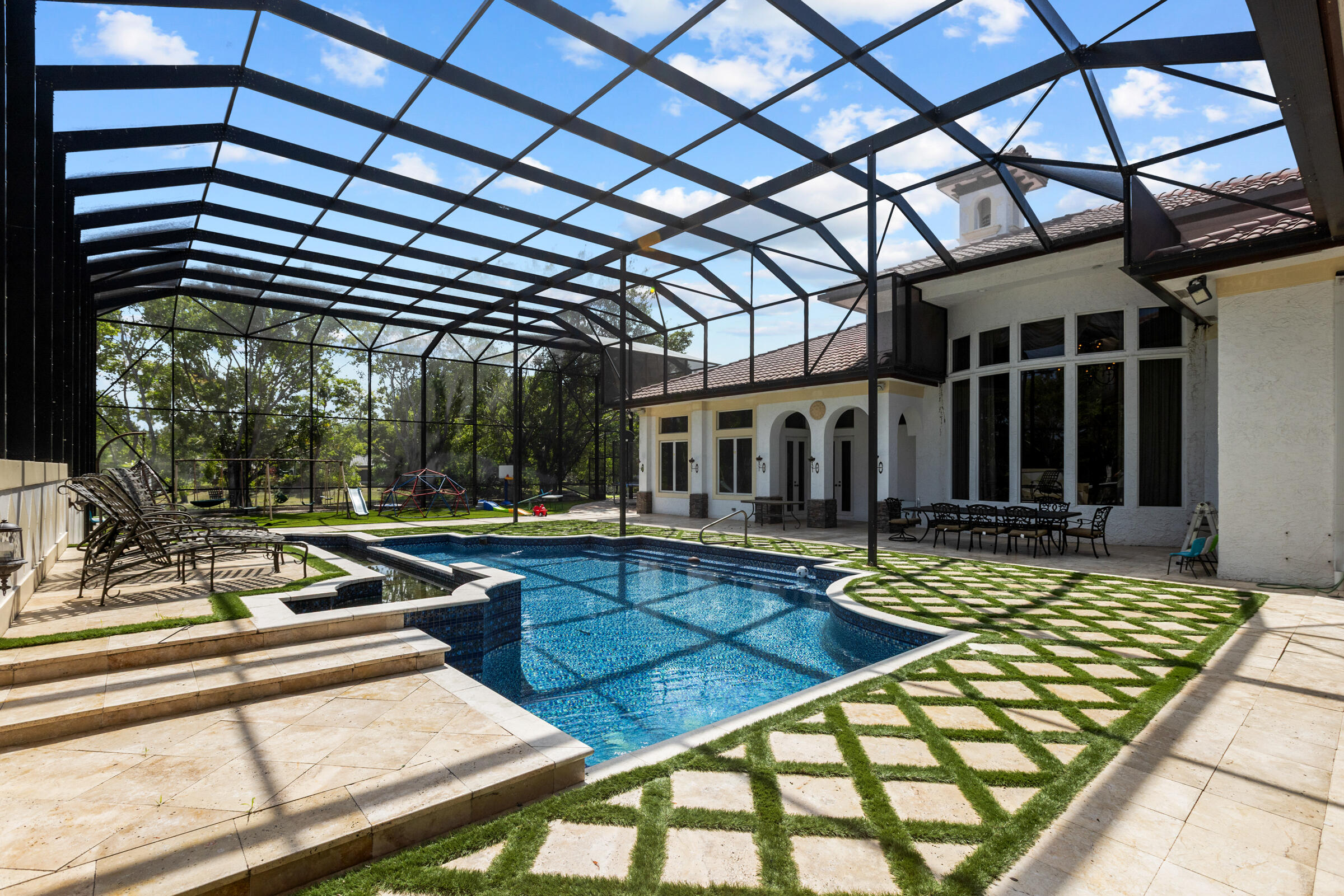 TIERRA DEL REY - Residential Lease