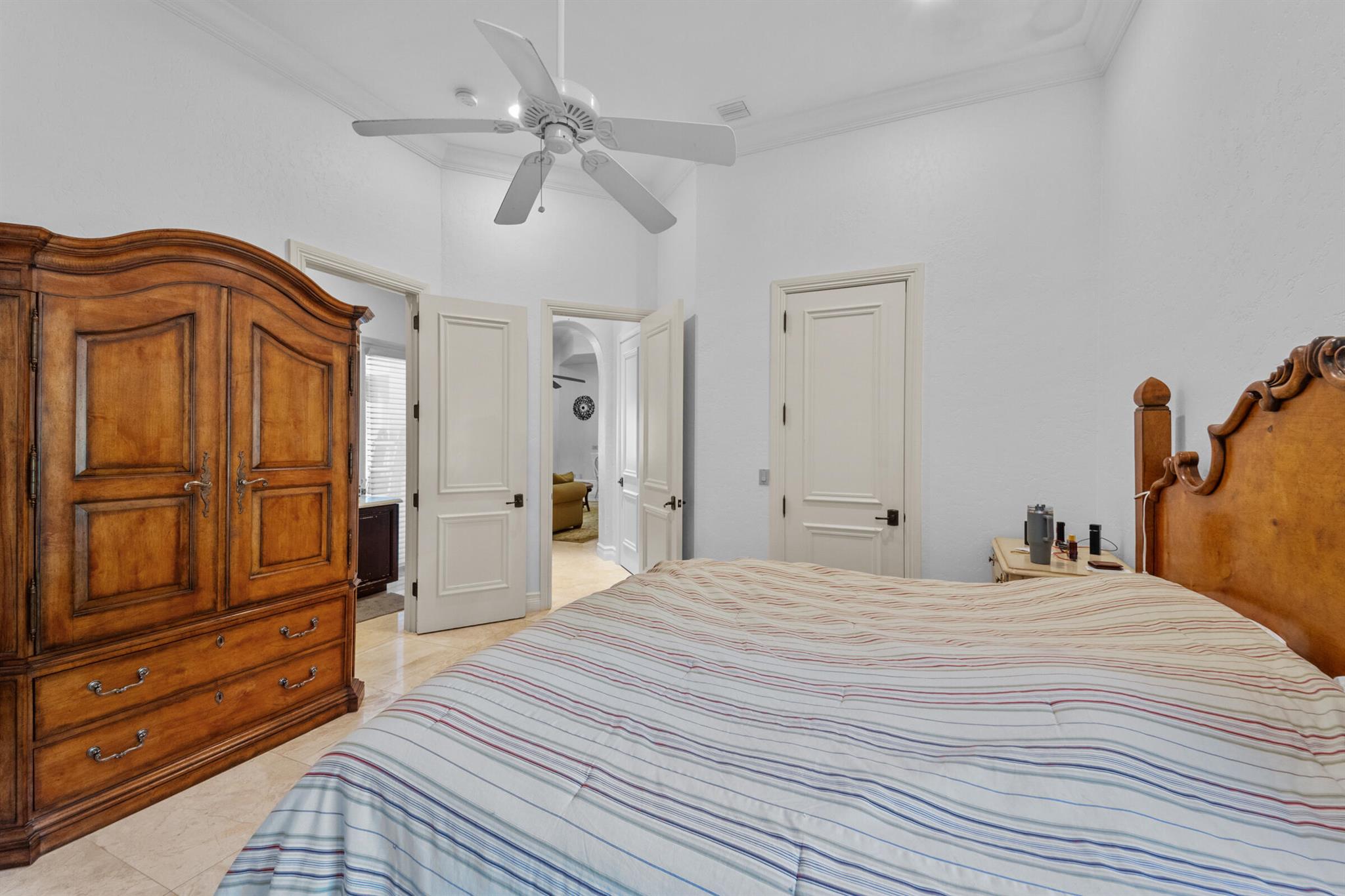 TIERRA DEL REY - Residential Lease