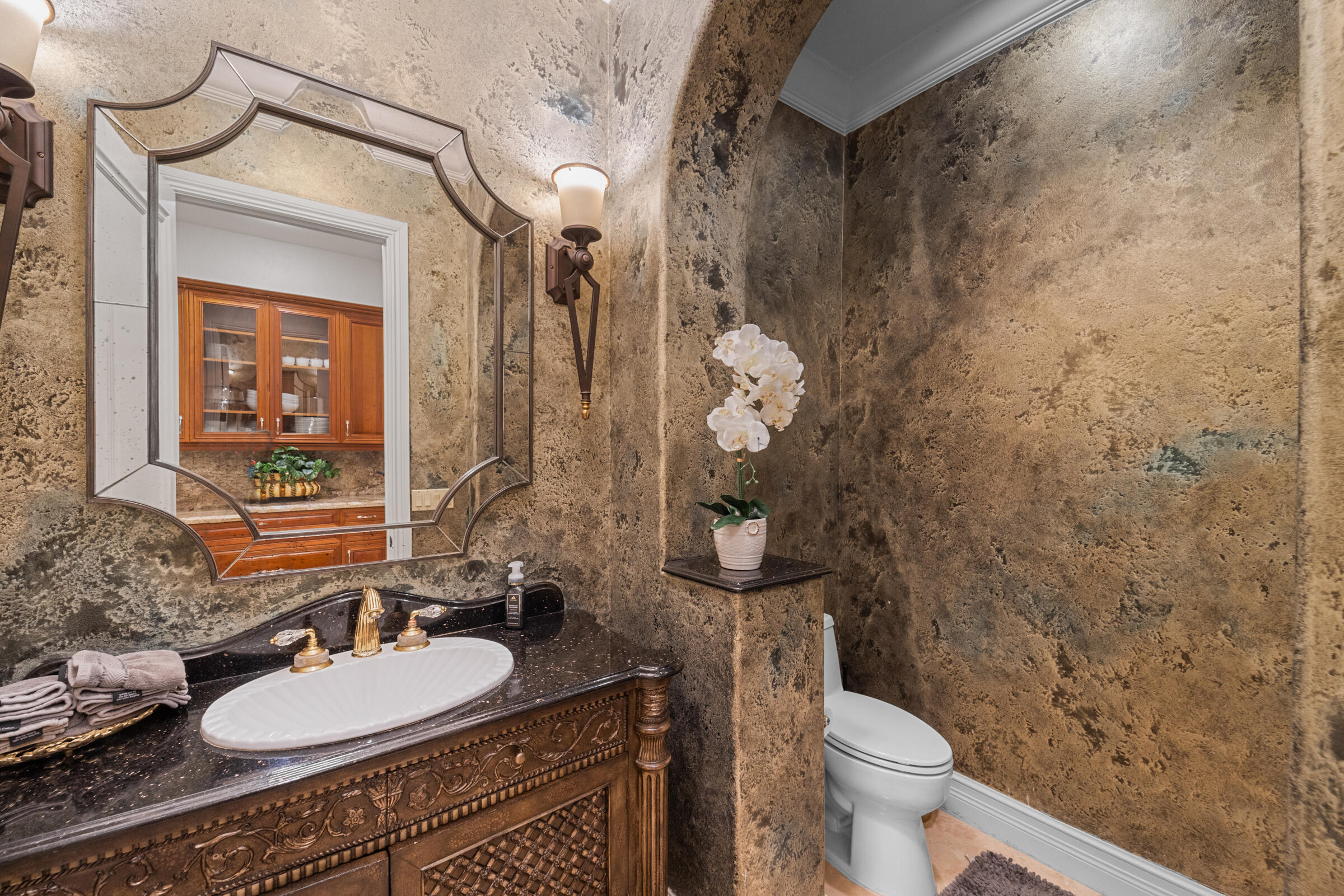 TIERRA DEL REY - Residential Lease