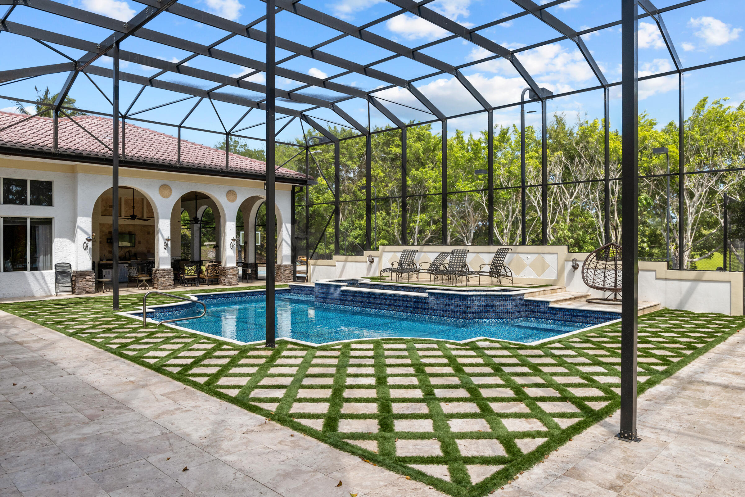 TIERRA DEL REY - Residential Lease