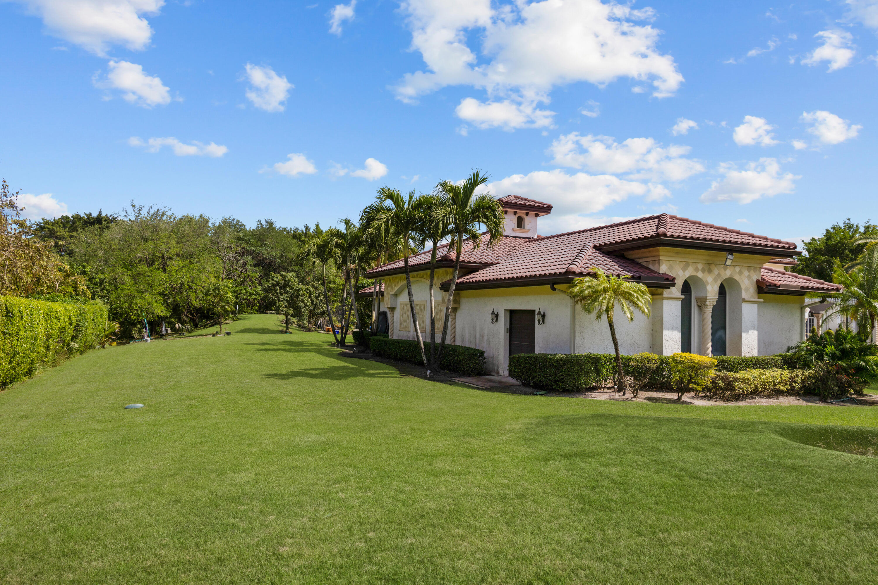 TIERRA DEL REY - Residential Lease