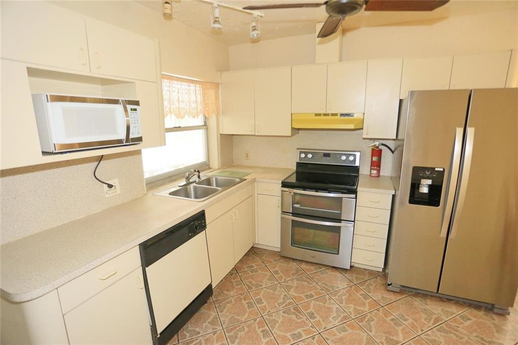 Kimberly Village Sec Thre - Residential