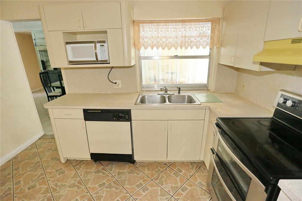 Kimberly Village Sec Thre - Residential