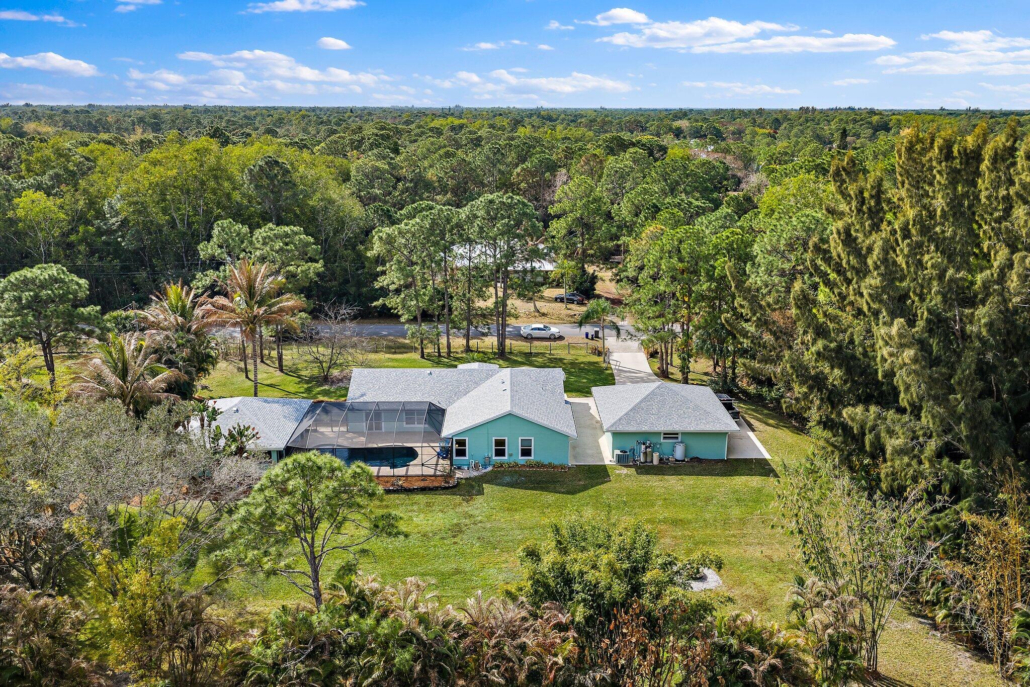 16-41-41~ S 239 FT OF NLY   2490.4 FT OF E 209 FT - Residential