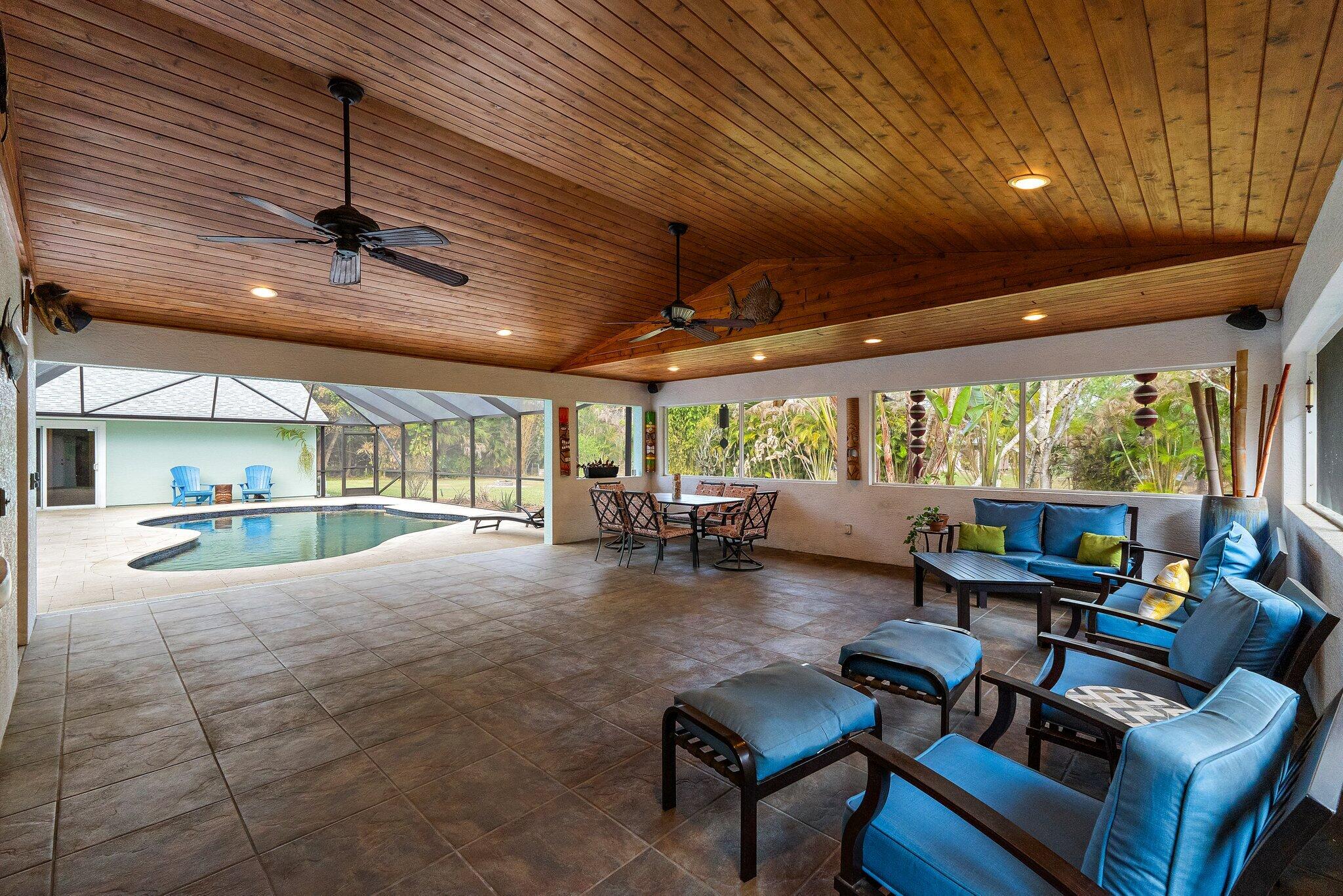 16-41-41~ S 239 FT OF NLY   2490.4 FT OF E 209 FT - Residential