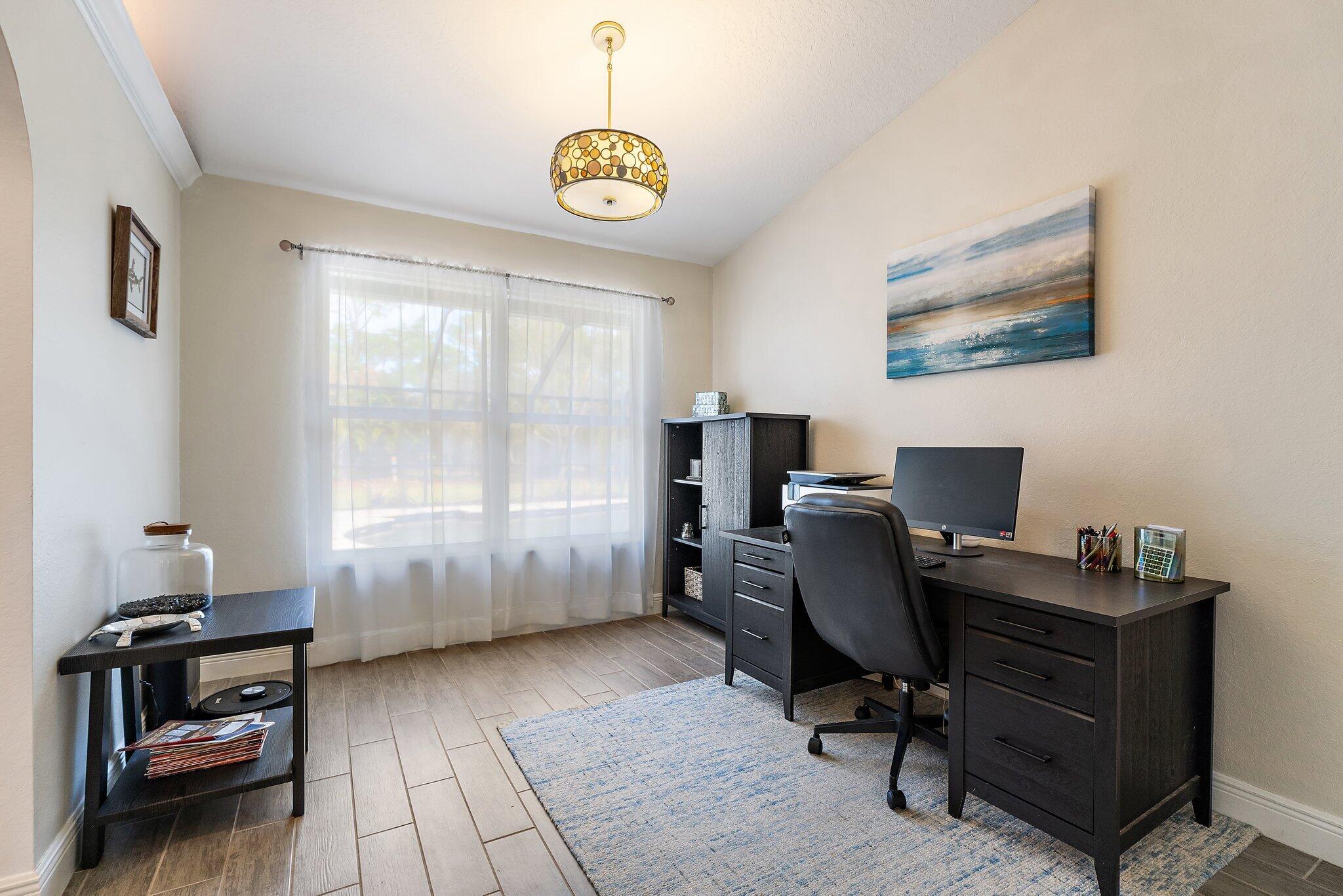 16-41-41~ S 239 FT OF NLY   2490.4 FT OF E 209 FT - Residential