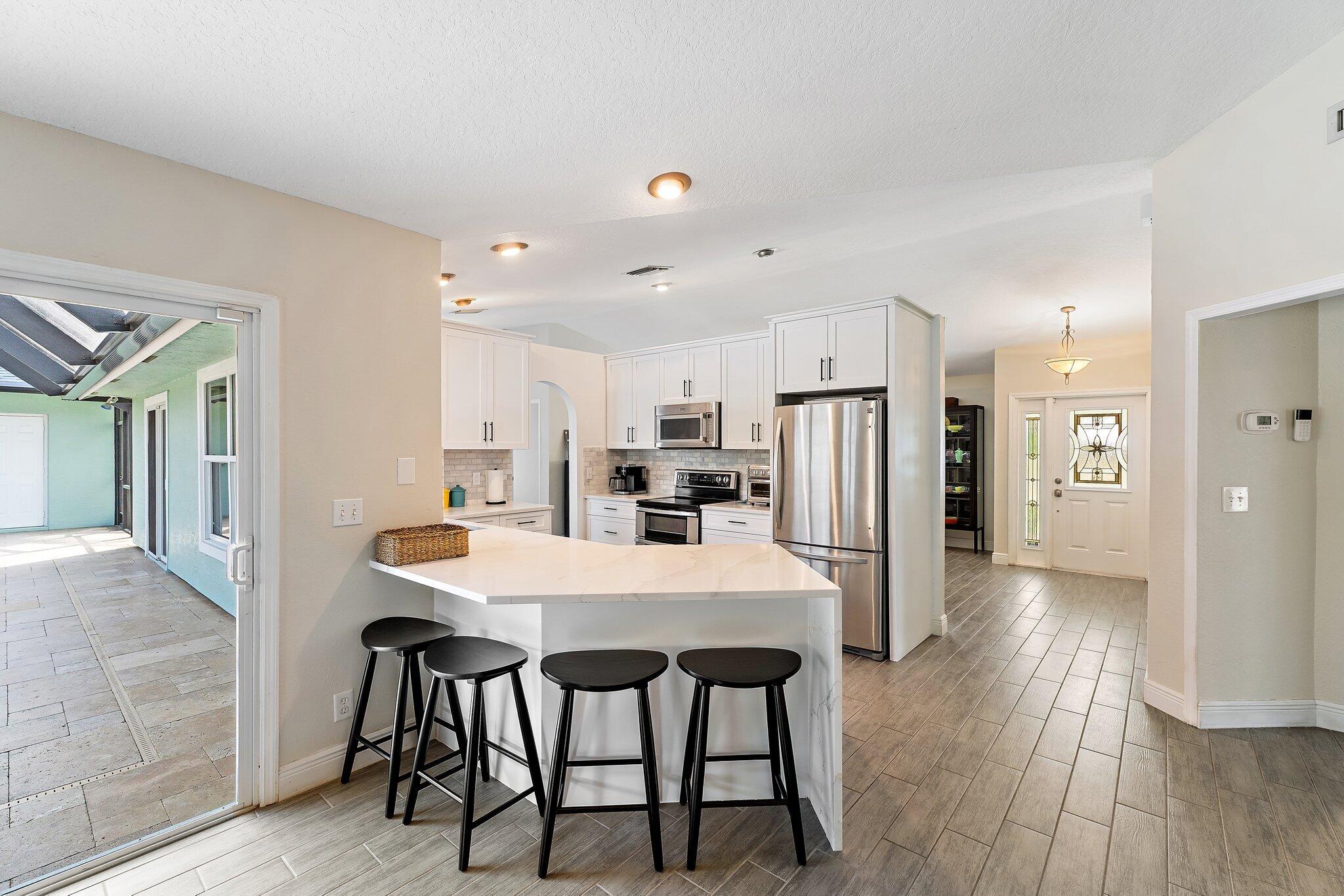 16-41-41~ S 239 FT OF NLY   2490.4 FT OF E 209 FT - Residential