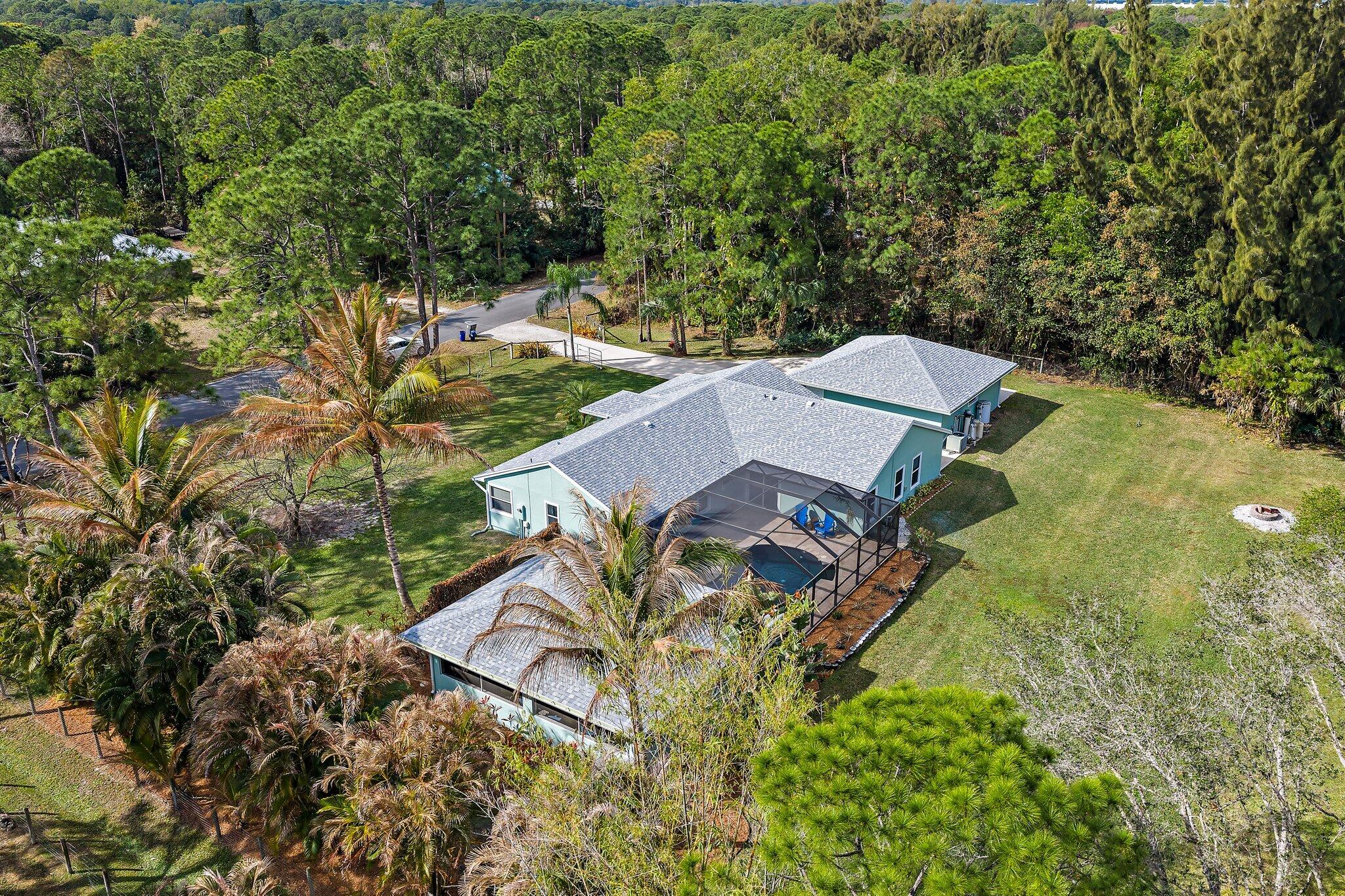 16-41-41~ S 239 FT OF NLY   2490.4 FT OF E 209 FT - Residential