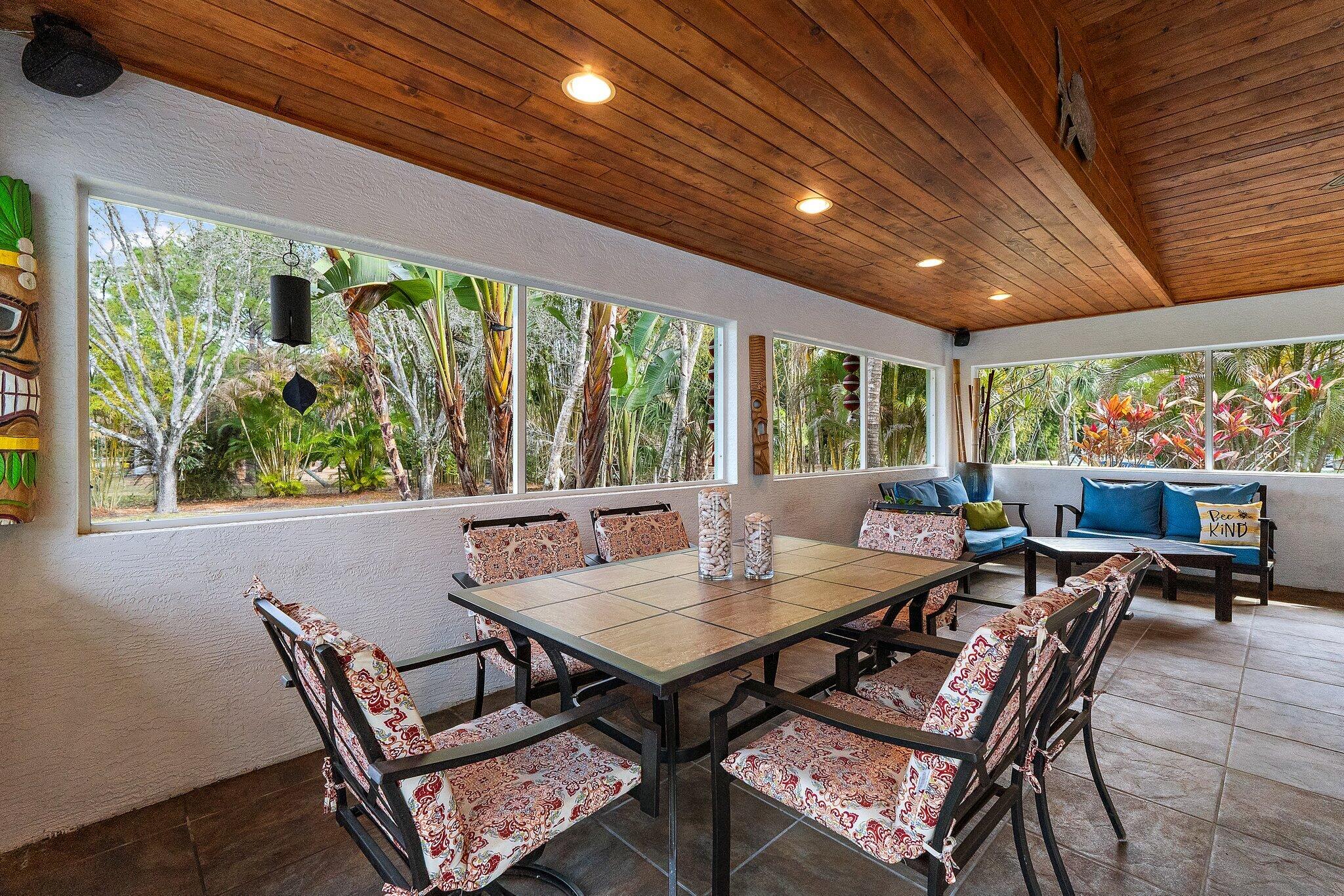 16-41-41~ S 239 FT OF NLY   2490.4 FT OF E 209 FT - Residential