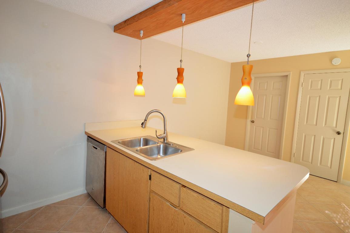 HERITAGE VILLAGE OF P B LAKES - Residential