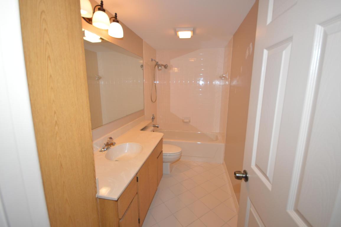 HERITAGE VILLAGE OF P B LAKES - Residential